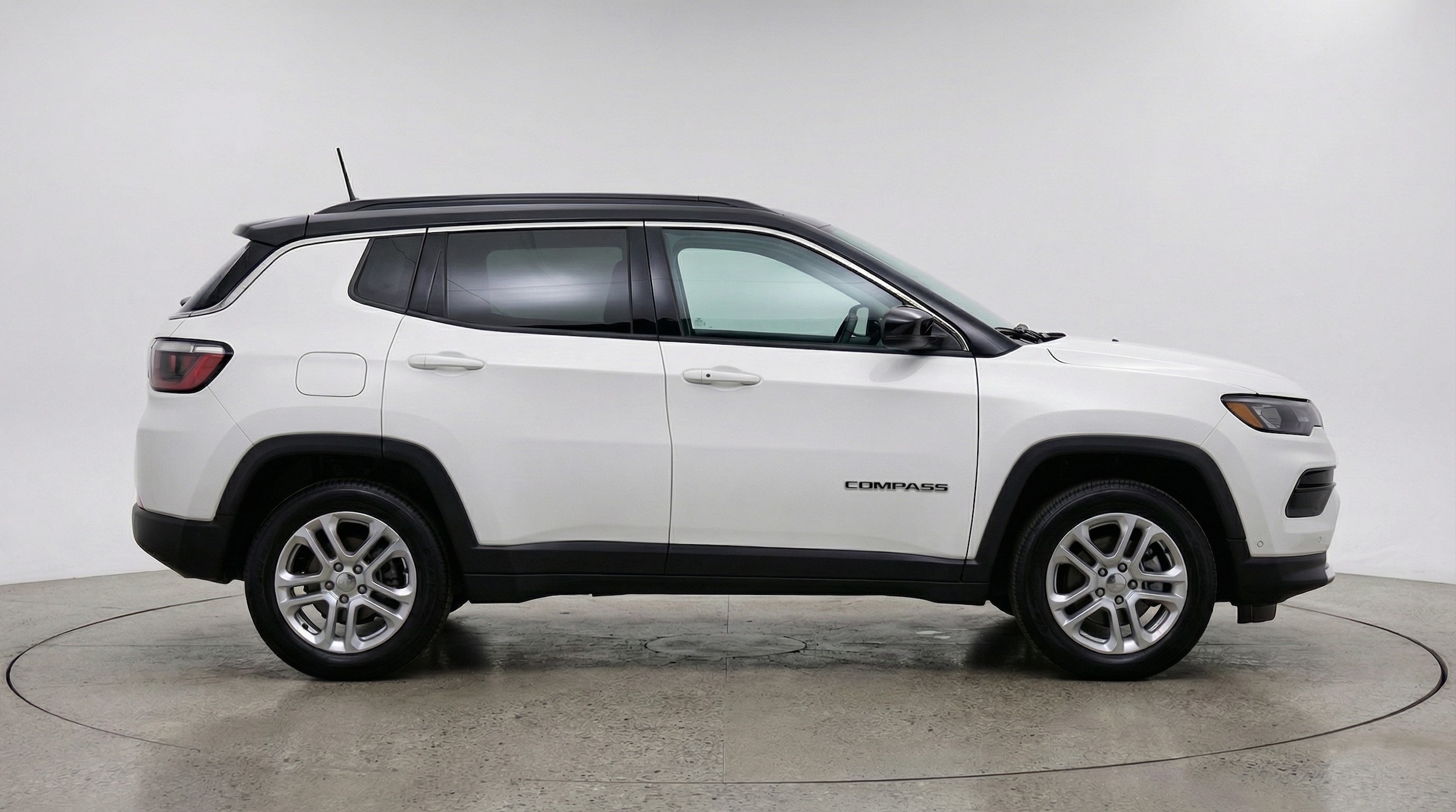 Thumbnail: 2025 Jeep Compass - 8