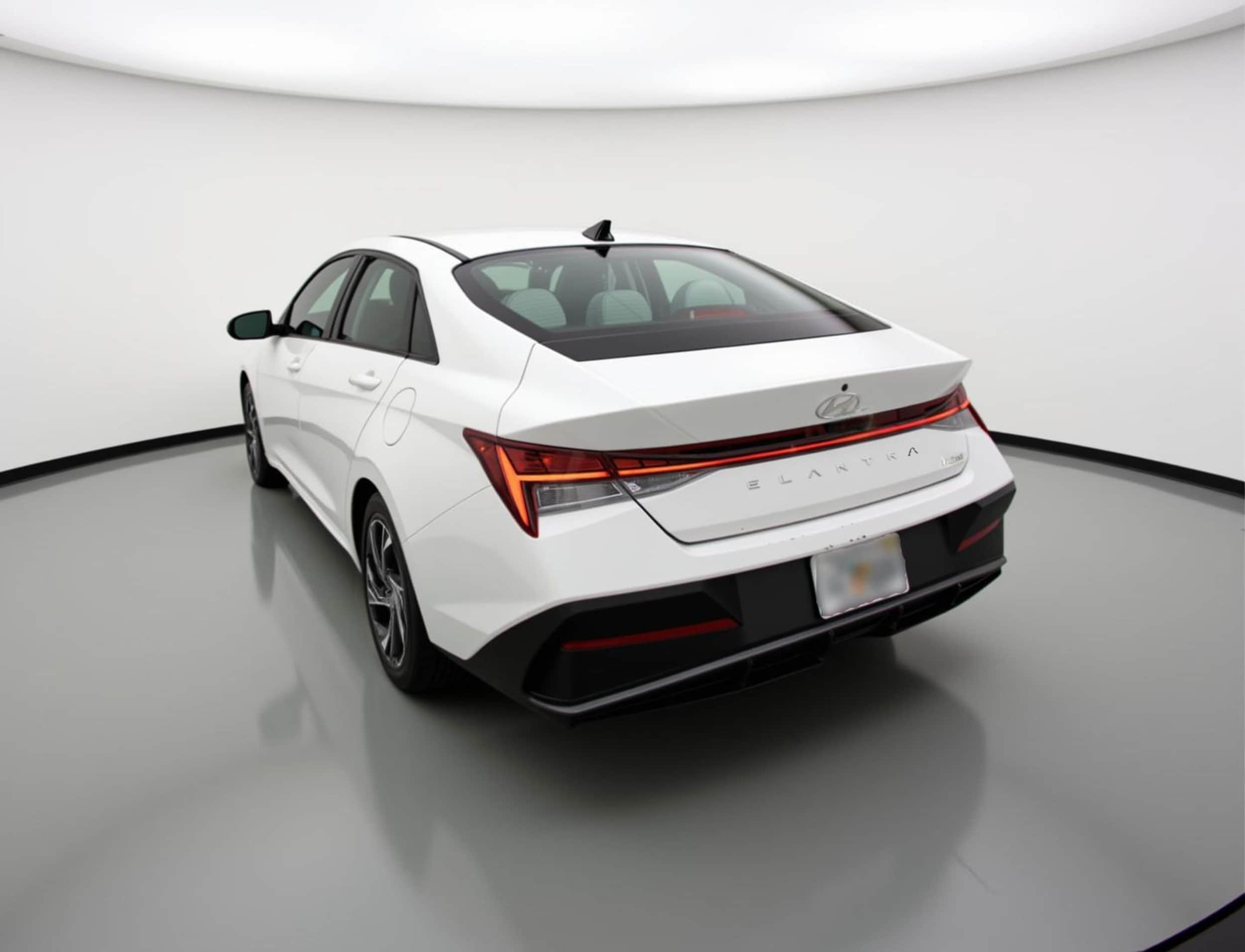 Thumbnail: 2025 Hyundai Elantra - 5