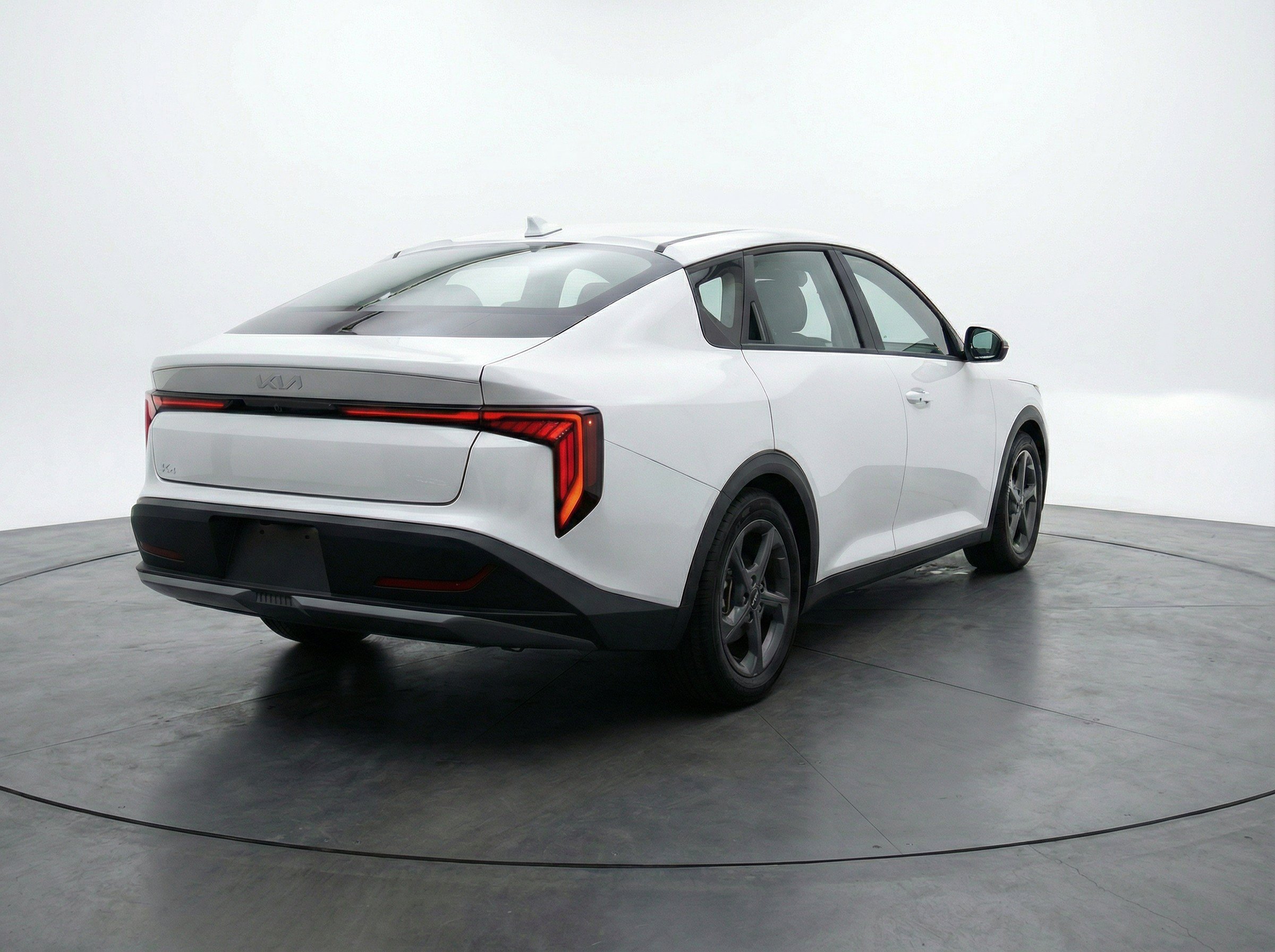 Thumbnail: 2025 Kia K4 - 9