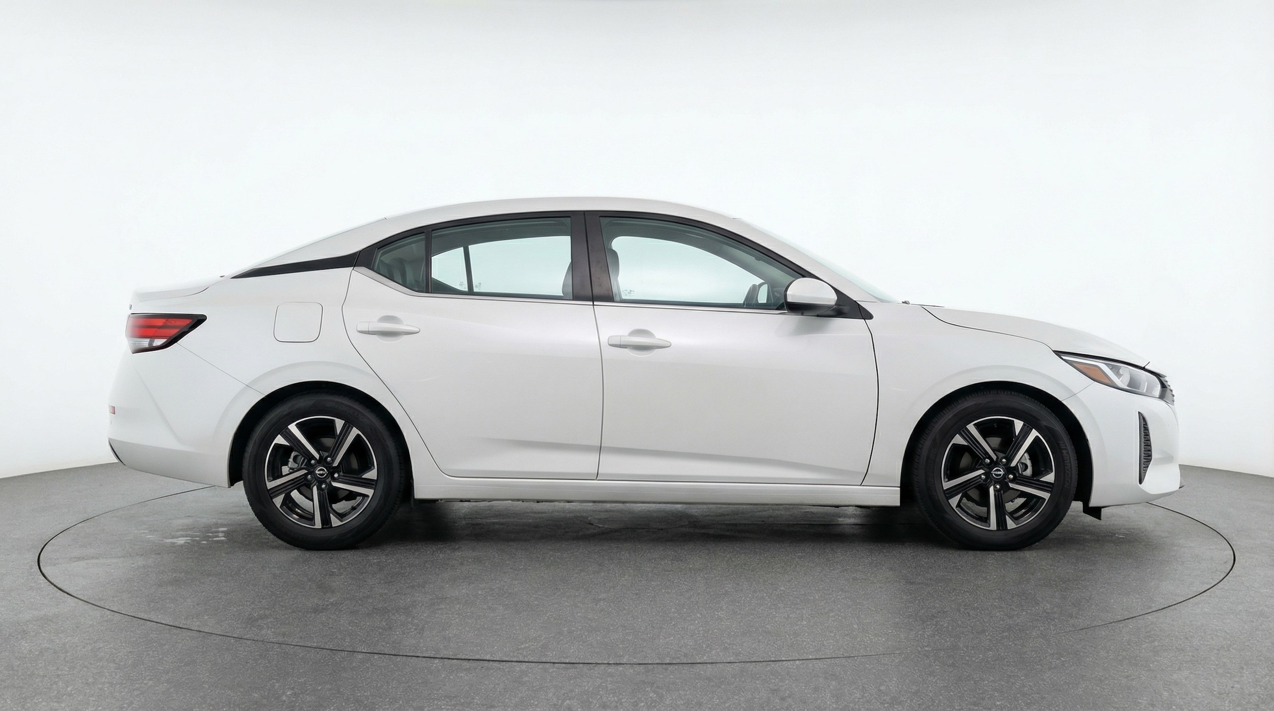 Thumbnail: 2025 Nissan Sentra - 8