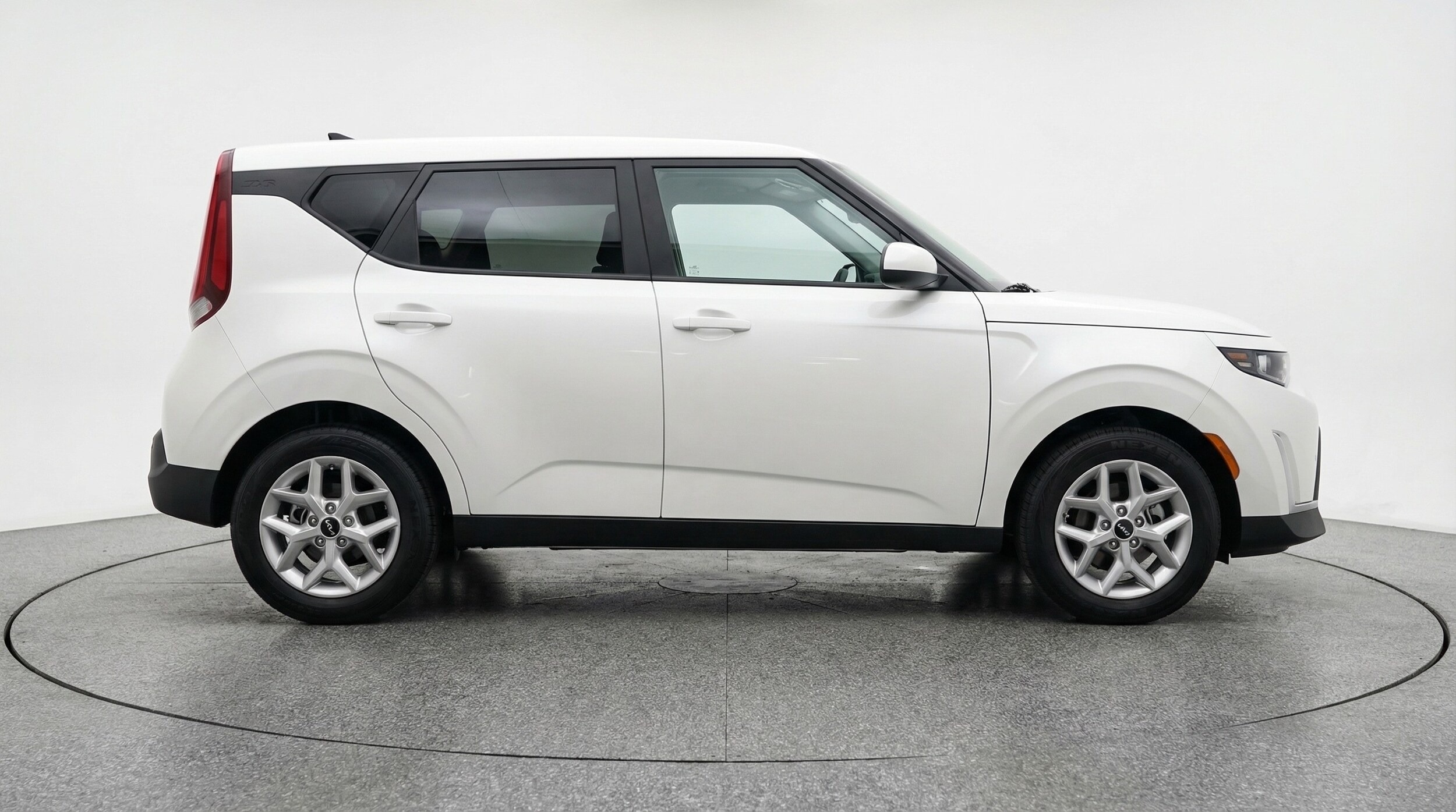 Thumbnail: 2025 Kia Soul - 8