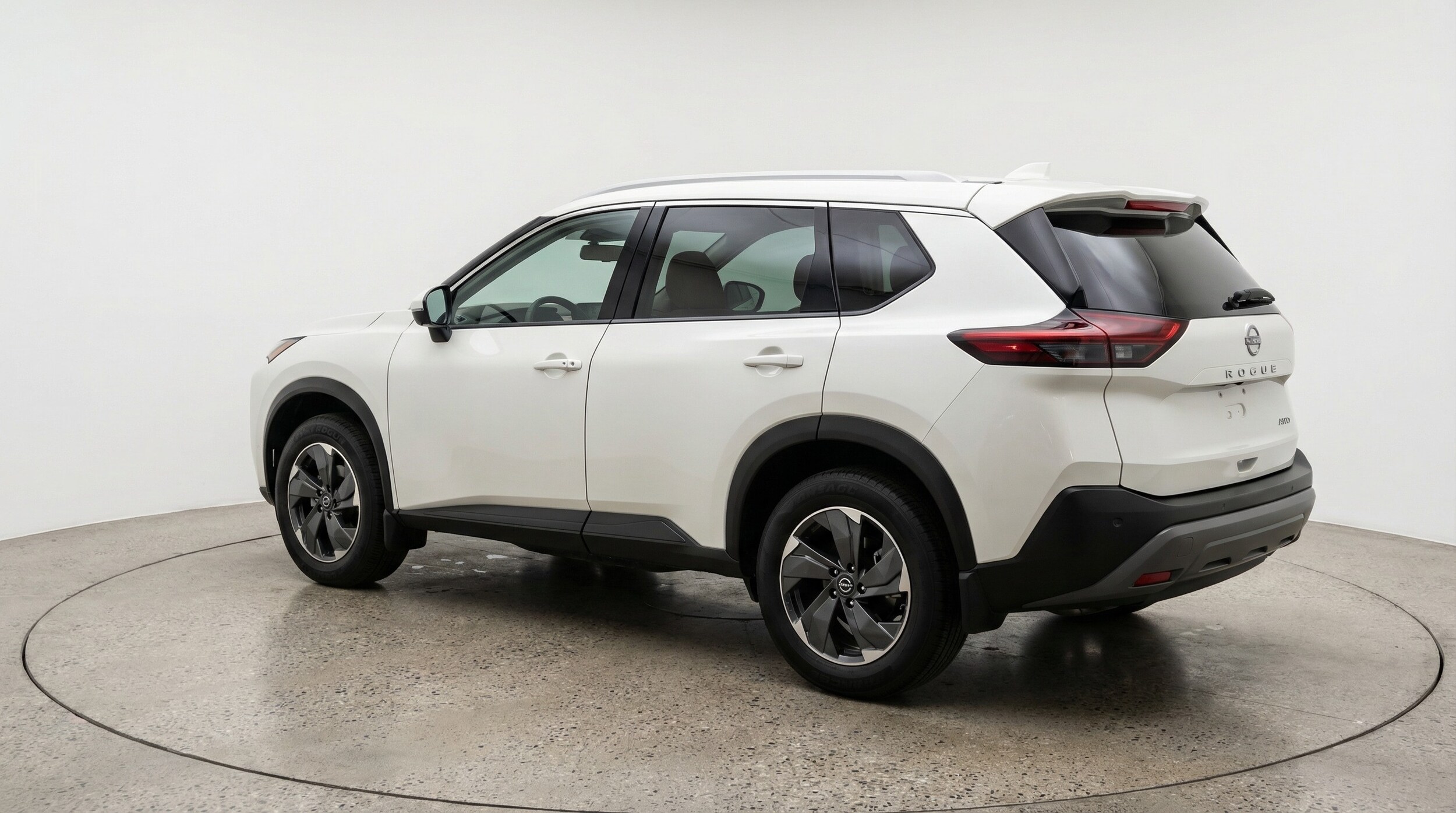 Thumbnail: 2025 Nissan Rogue - 5