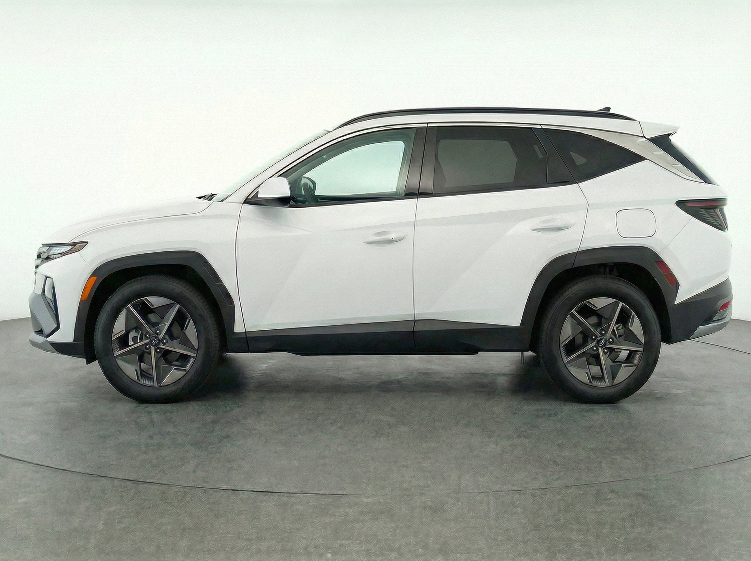 Thumbnail: 2025 Hyundai Tucson - 5