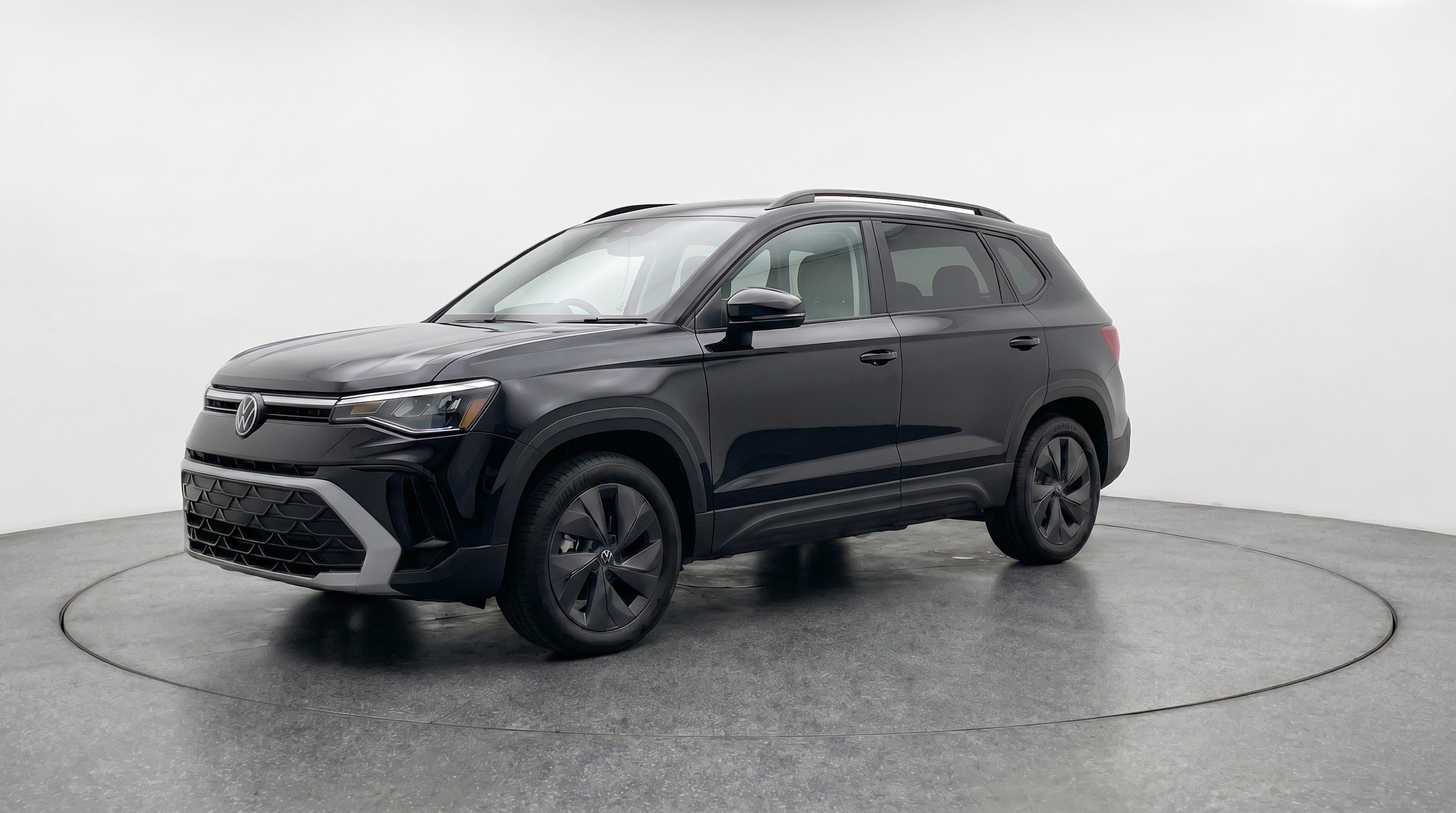 Thumbnail: 2026 Volkswagen Taos - 3