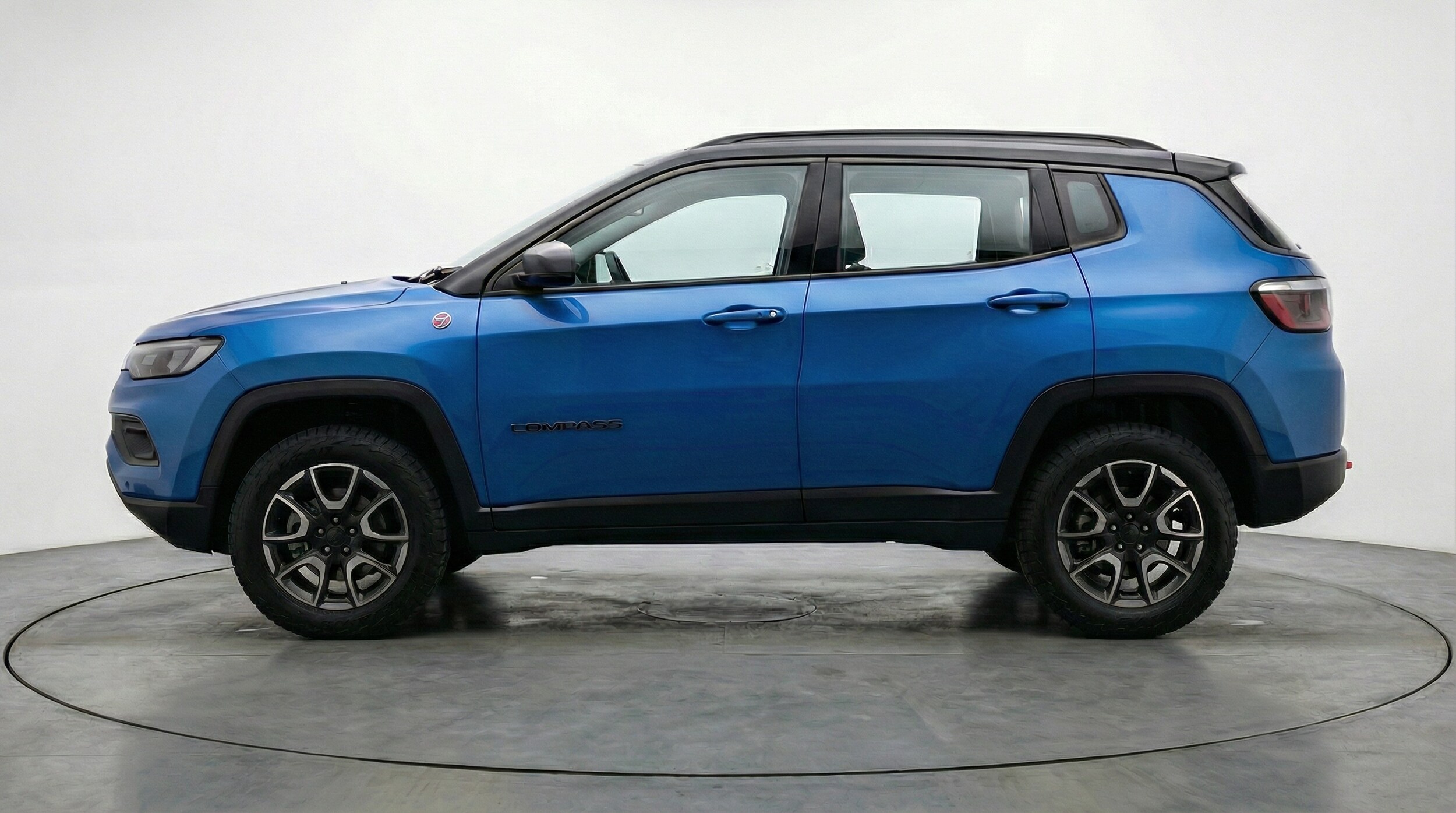 Thumbnail: 2025 Jeep Compass - 4