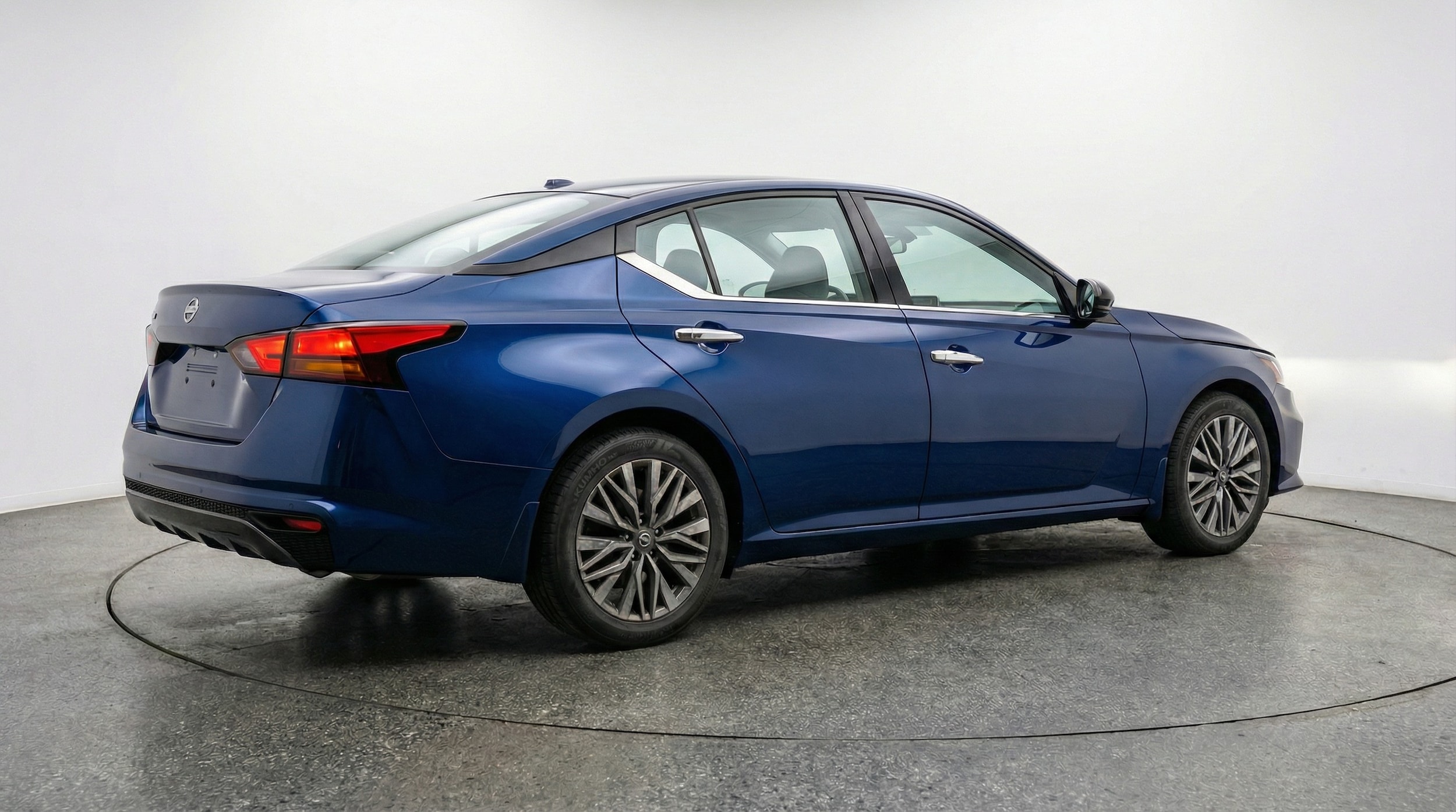 Thumbnail: 2025 Nissan Altima - 7