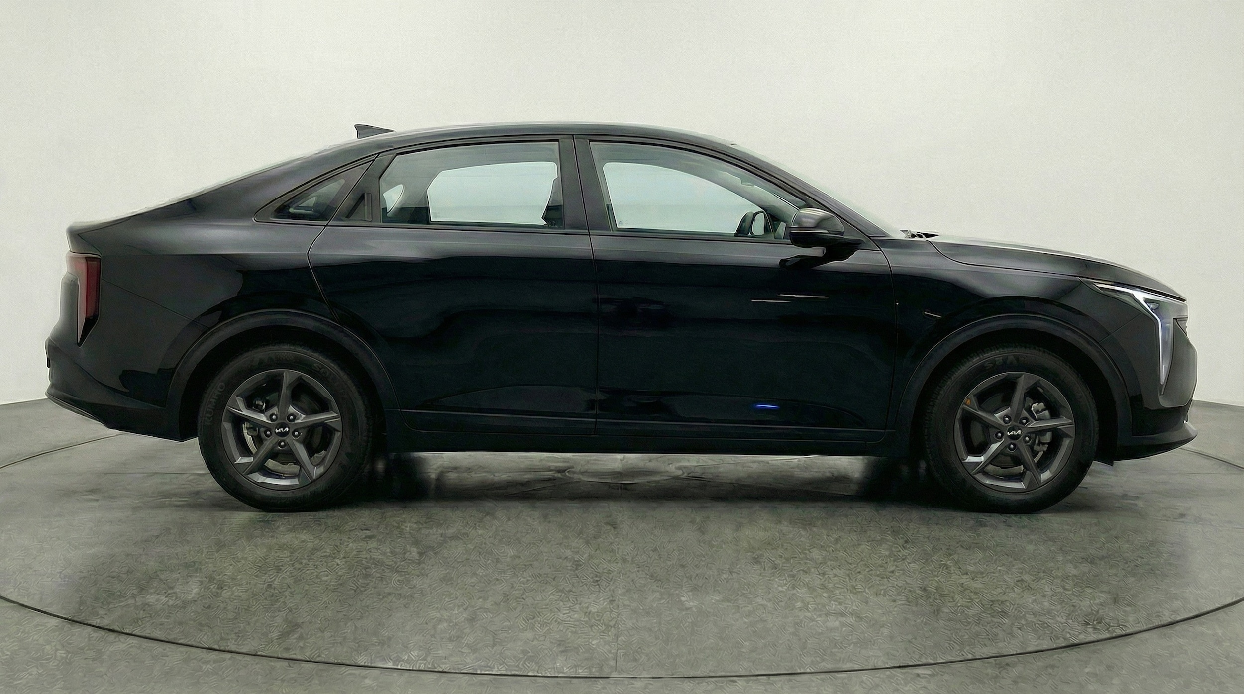 Thumbnail: 2025 Kia K4 - 8