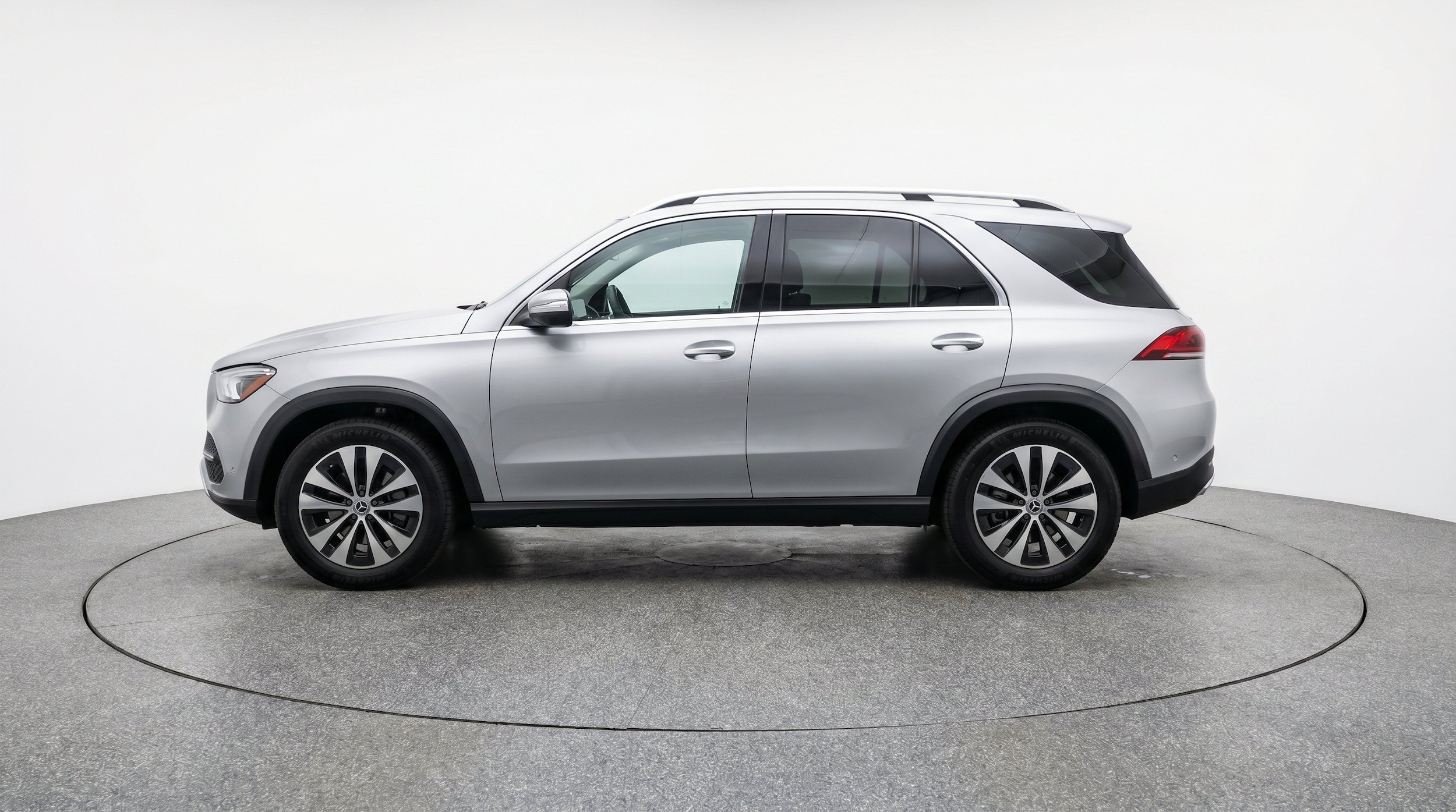 Thumbnail: 2026 Mercedes-Benz GLE - 5