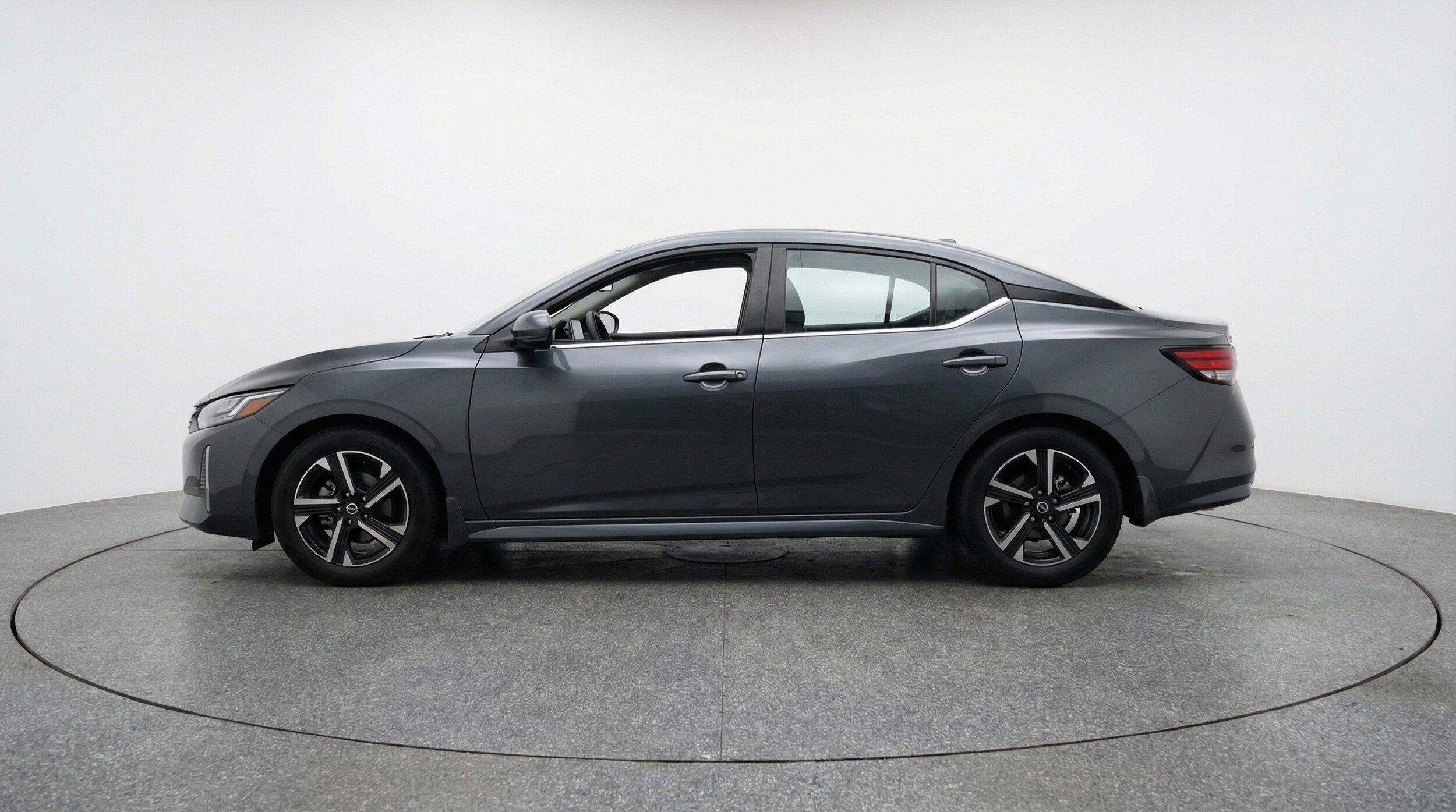 Thumbnail: 2025 Nissan Sentra - 4