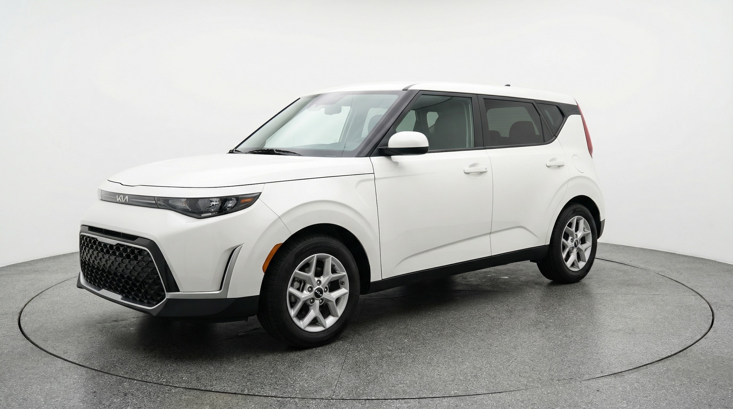 Thumbnail: 2025 Kia Soul - 3