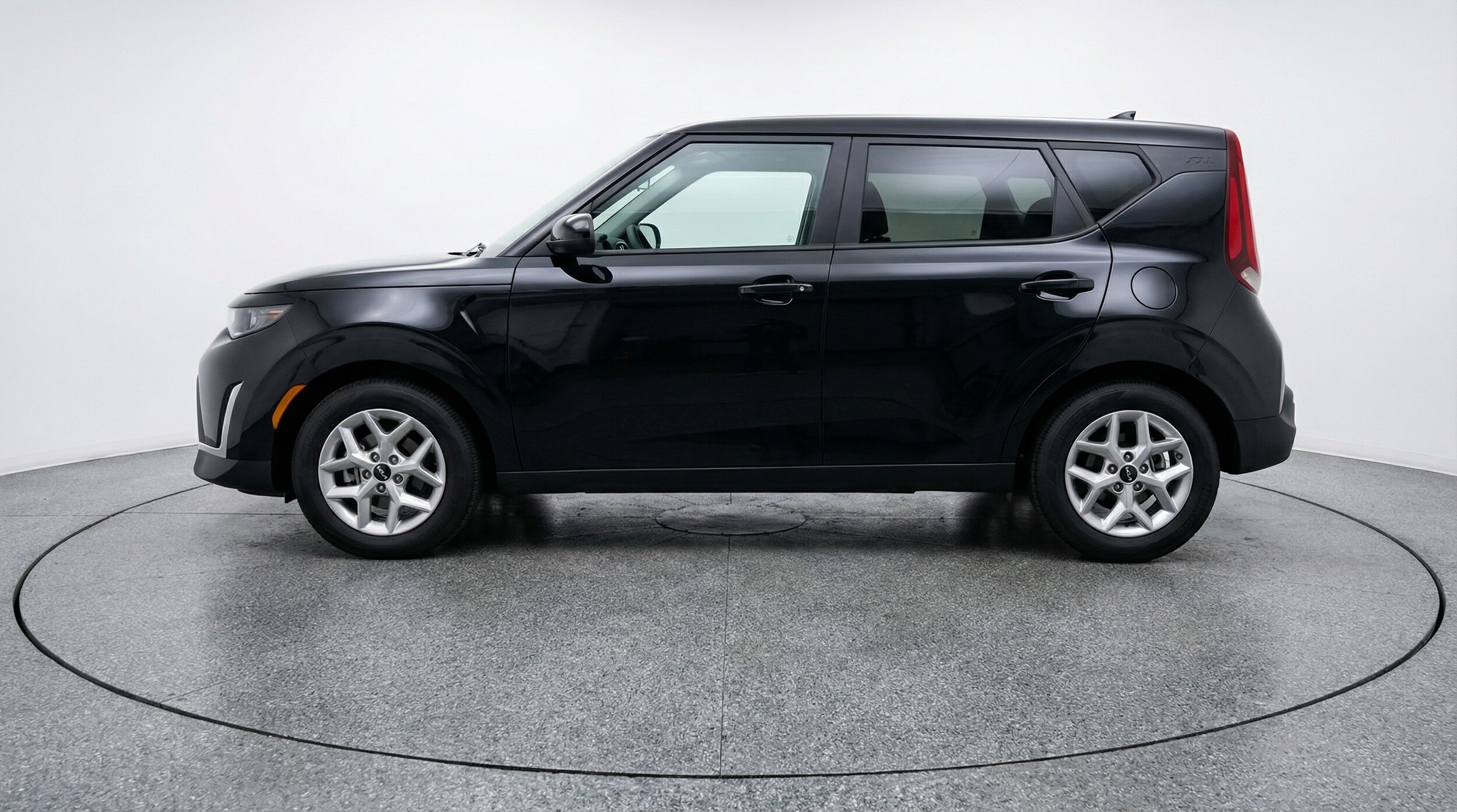 Thumbnail: 2025 Kia Soul - 4