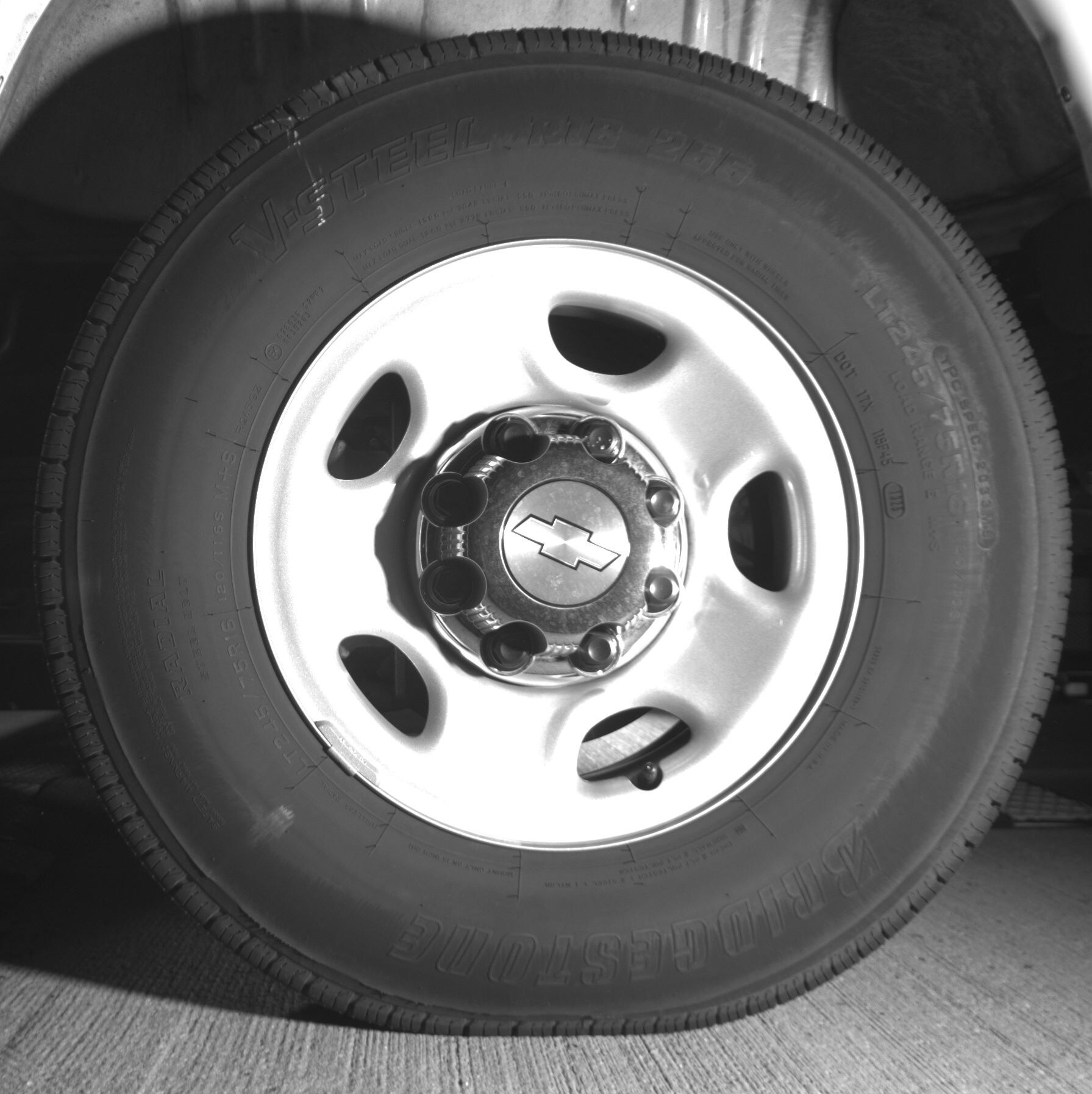 Thumbnail: 2025 Chevrolet Express - 11