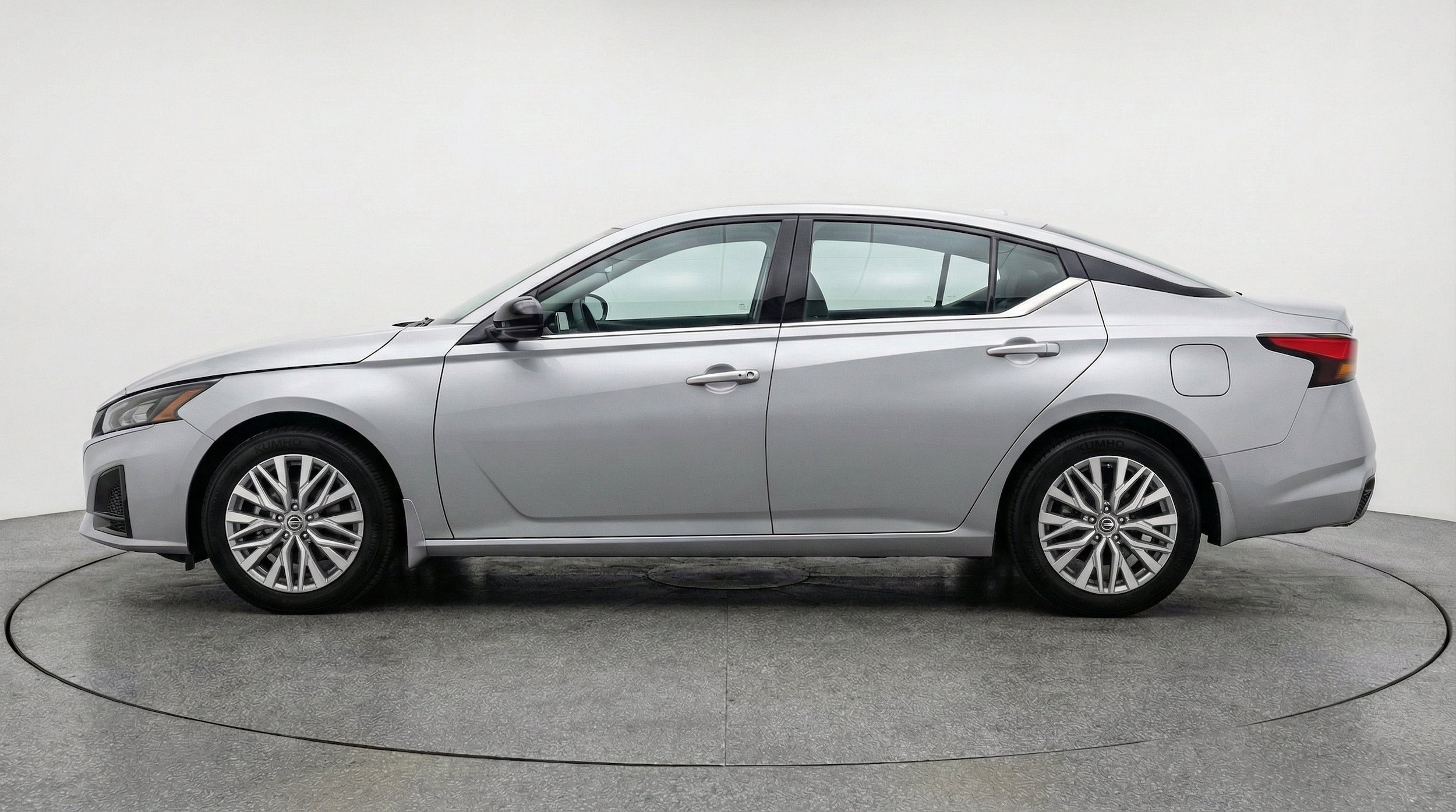 Thumbnail: 2026 Nissan Altima - 5