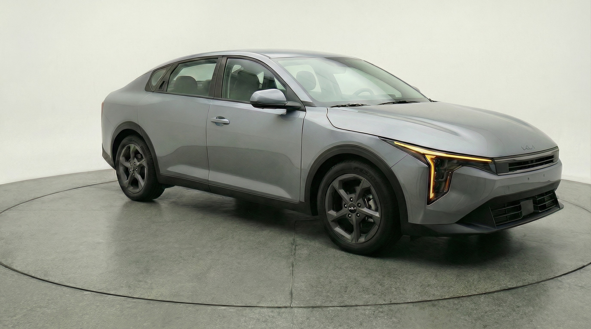 Thumbnail: 2025 Kia K4 - 1