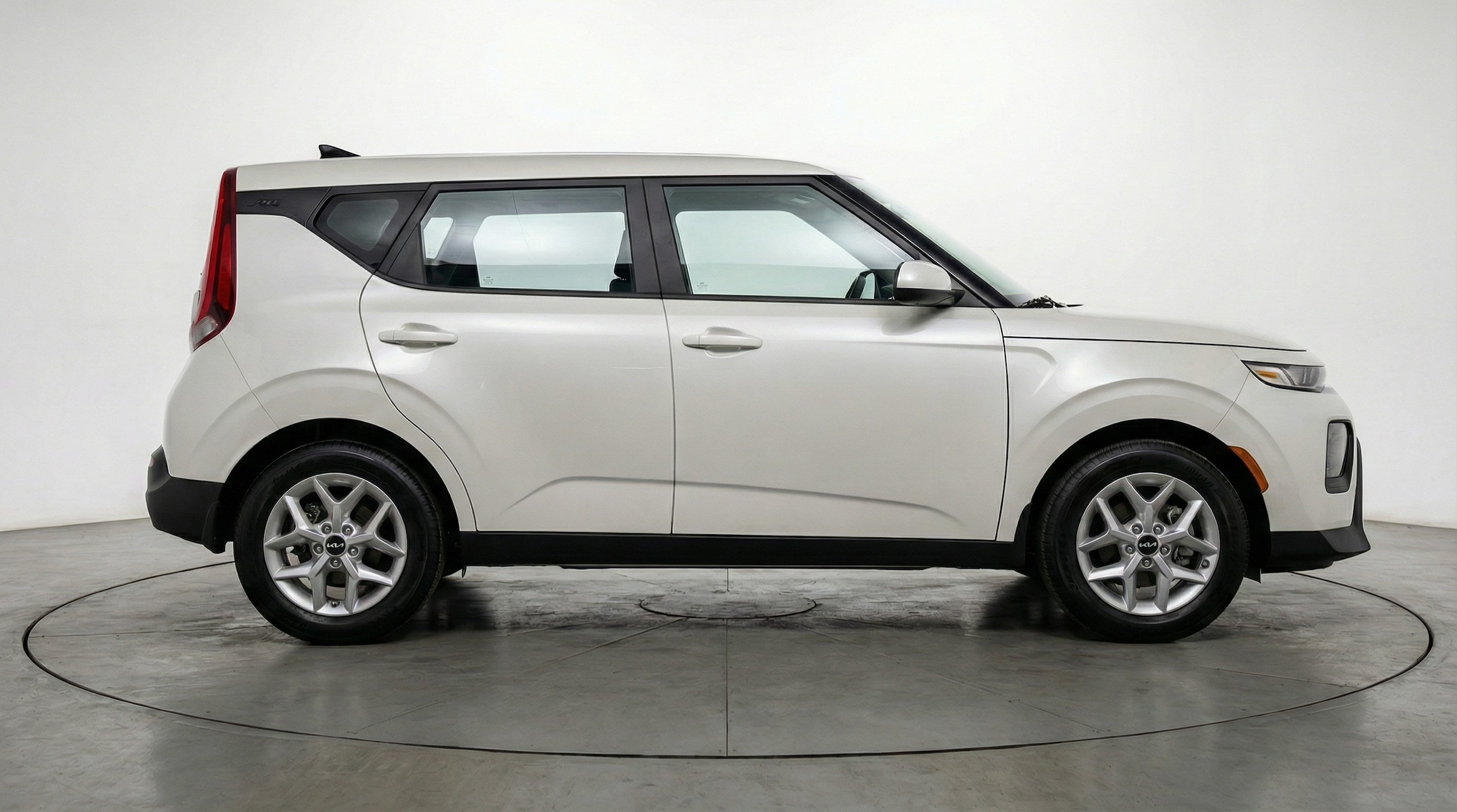 Thumbnail: 2025 Kia Soul - 8