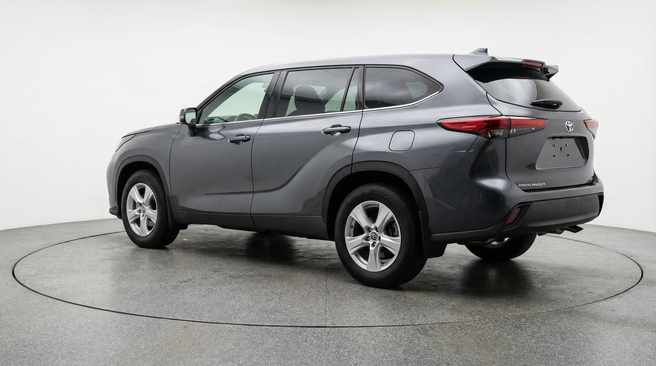 Thumbnail: 2025 Toyota Highlander - 5