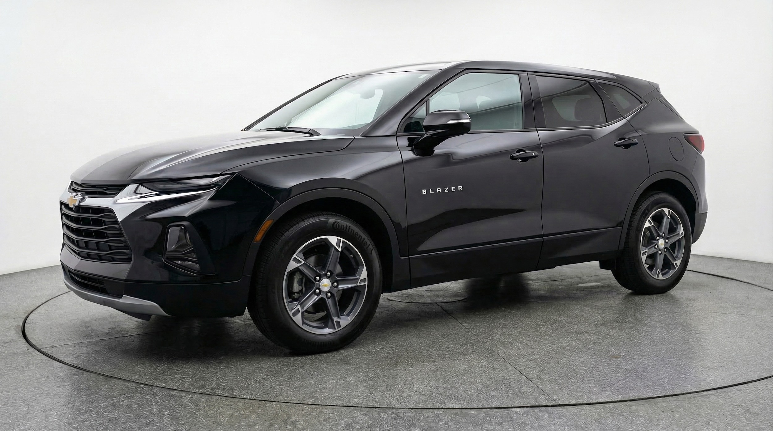 Thumbnail: 2025 Chevrolet Blazer - 3