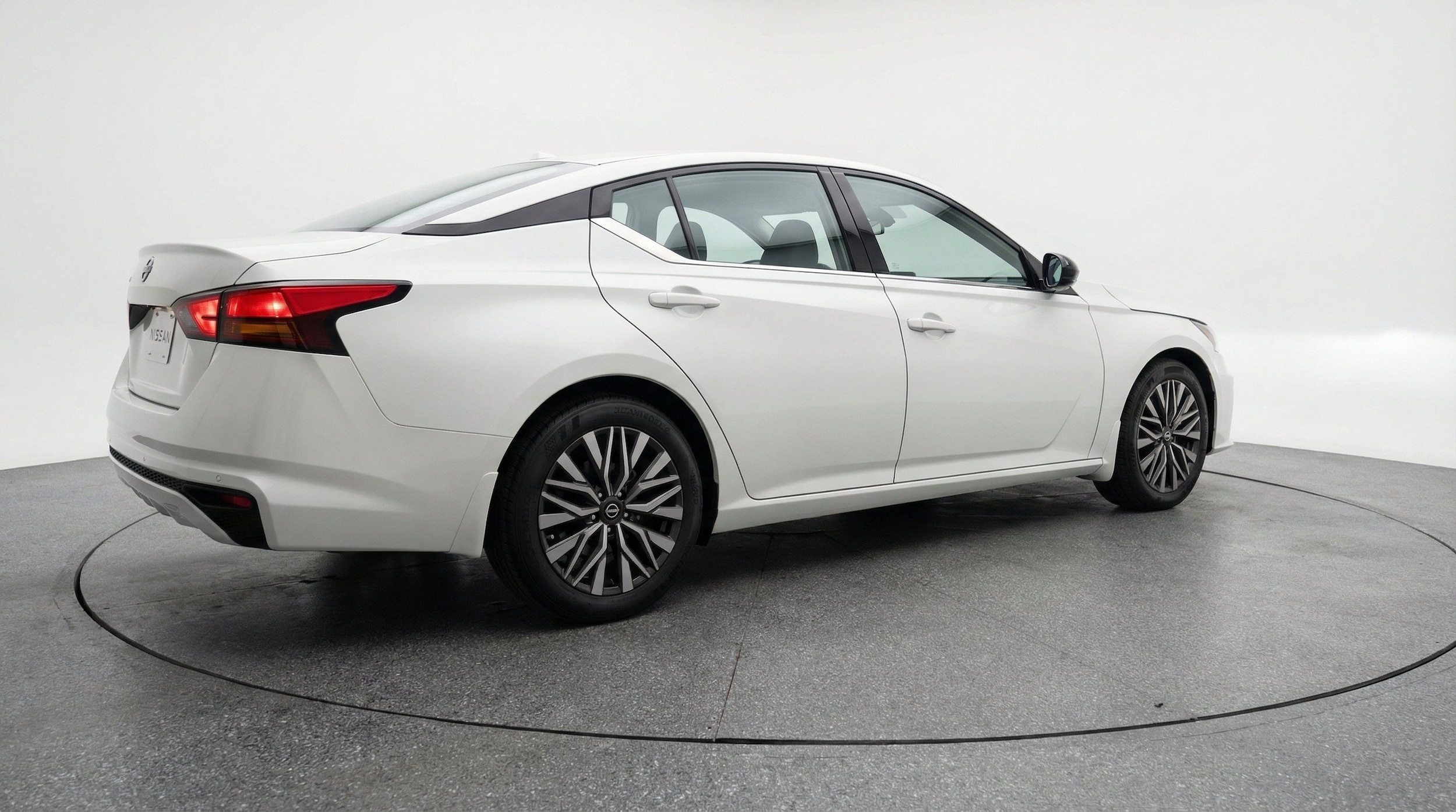 Thumbnail: 2026 Nissan Altima - 9