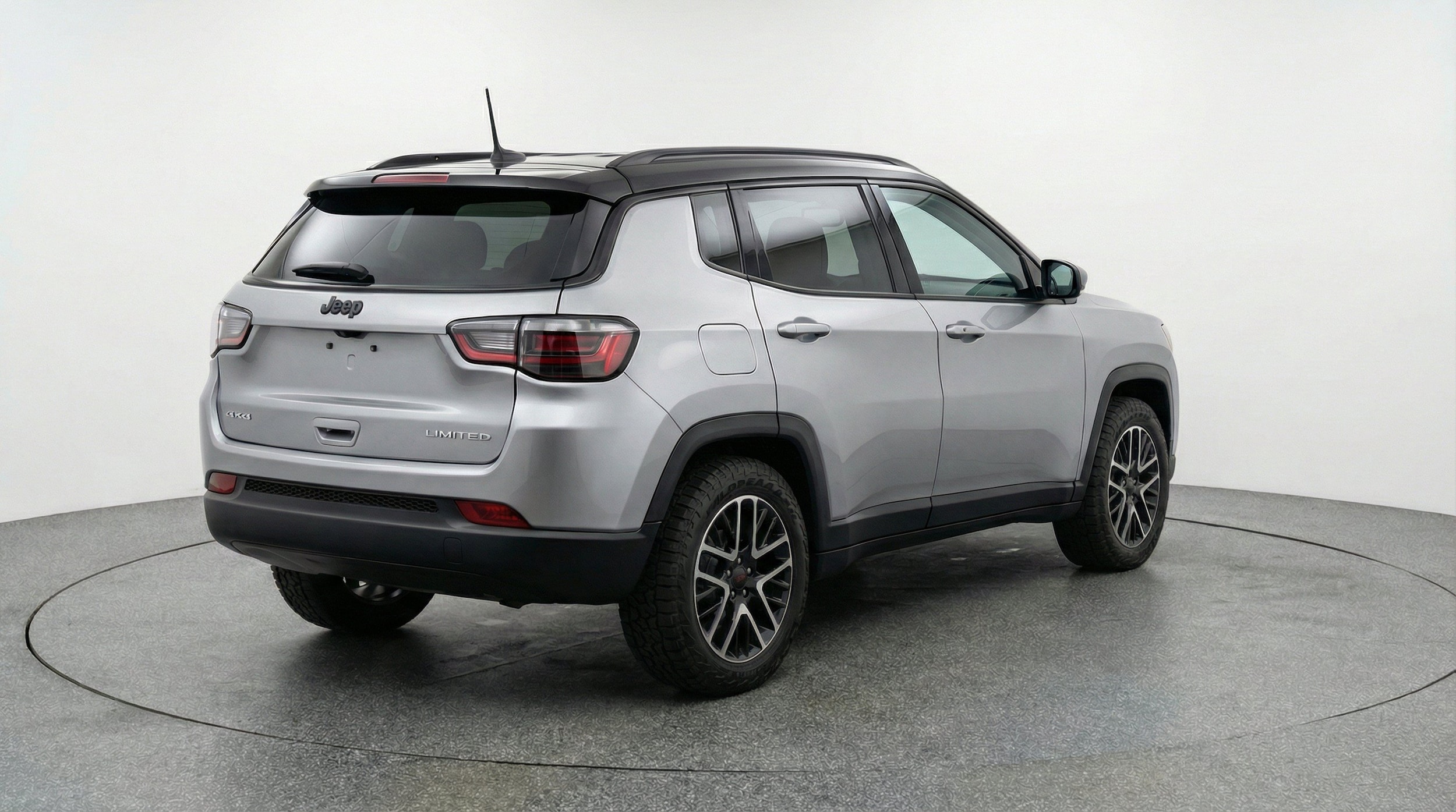 2025 Jeep Compass Trailhawk - Photo 9