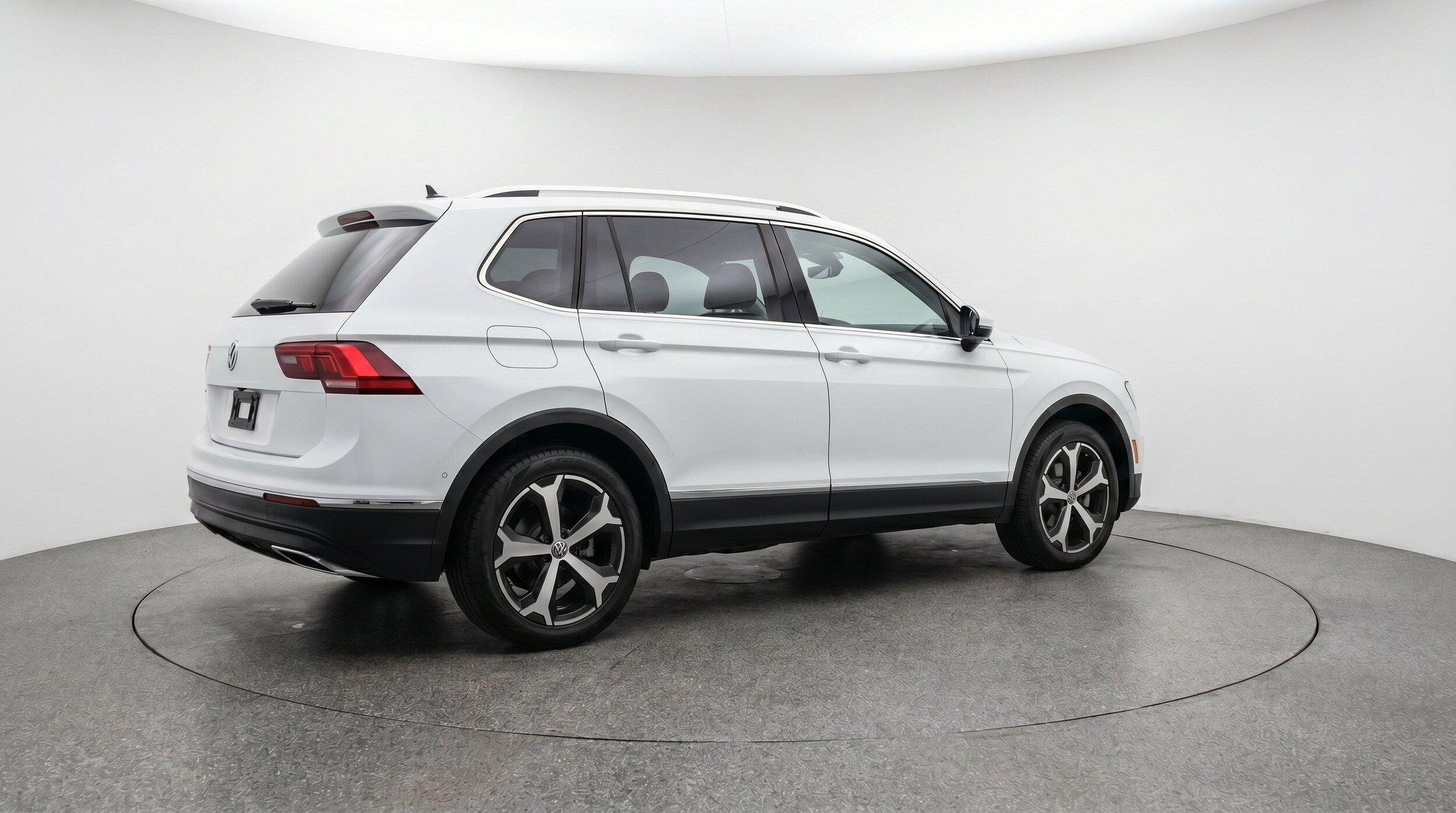 Thumbnail: 2026 Volkswagen Tiguan - 9