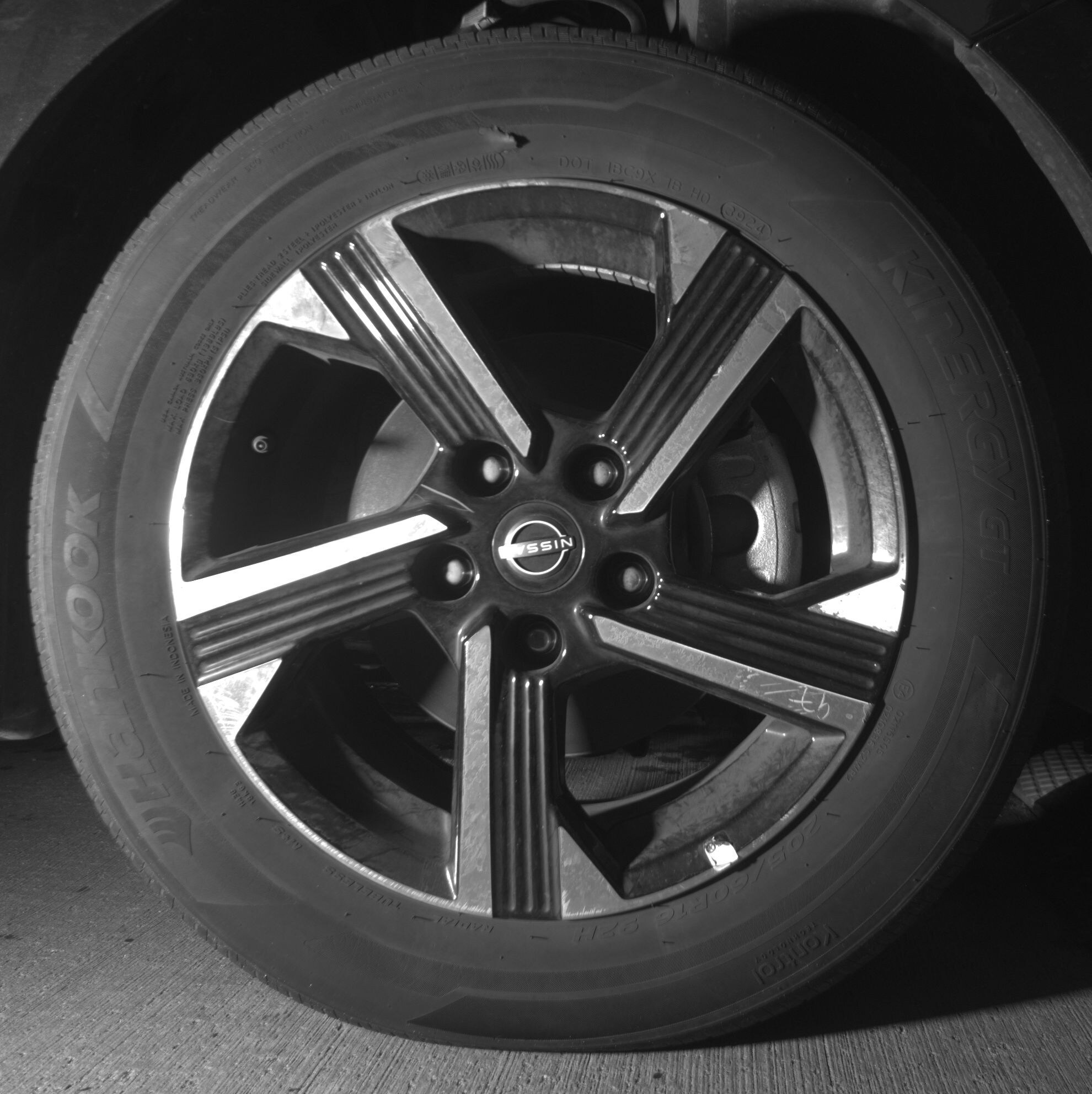 Thumbnail: 2025 Nissan Sentra - 10