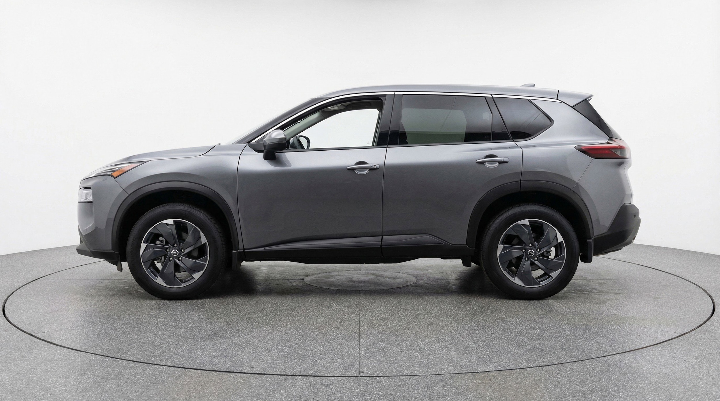 Thumbnail: 2025 Nissan Rogue - 5