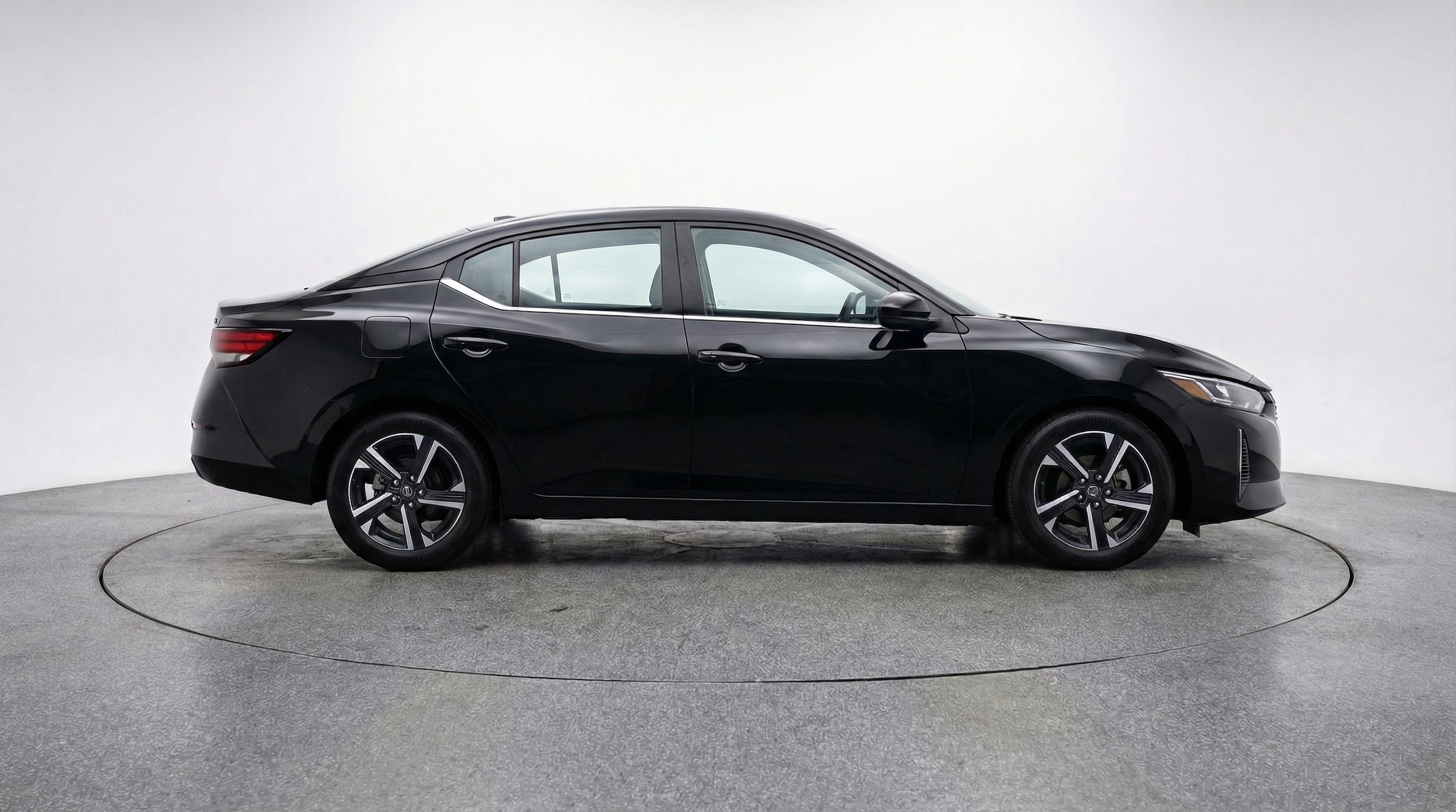 Thumbnail: 2025 Nissan Sentra - 8