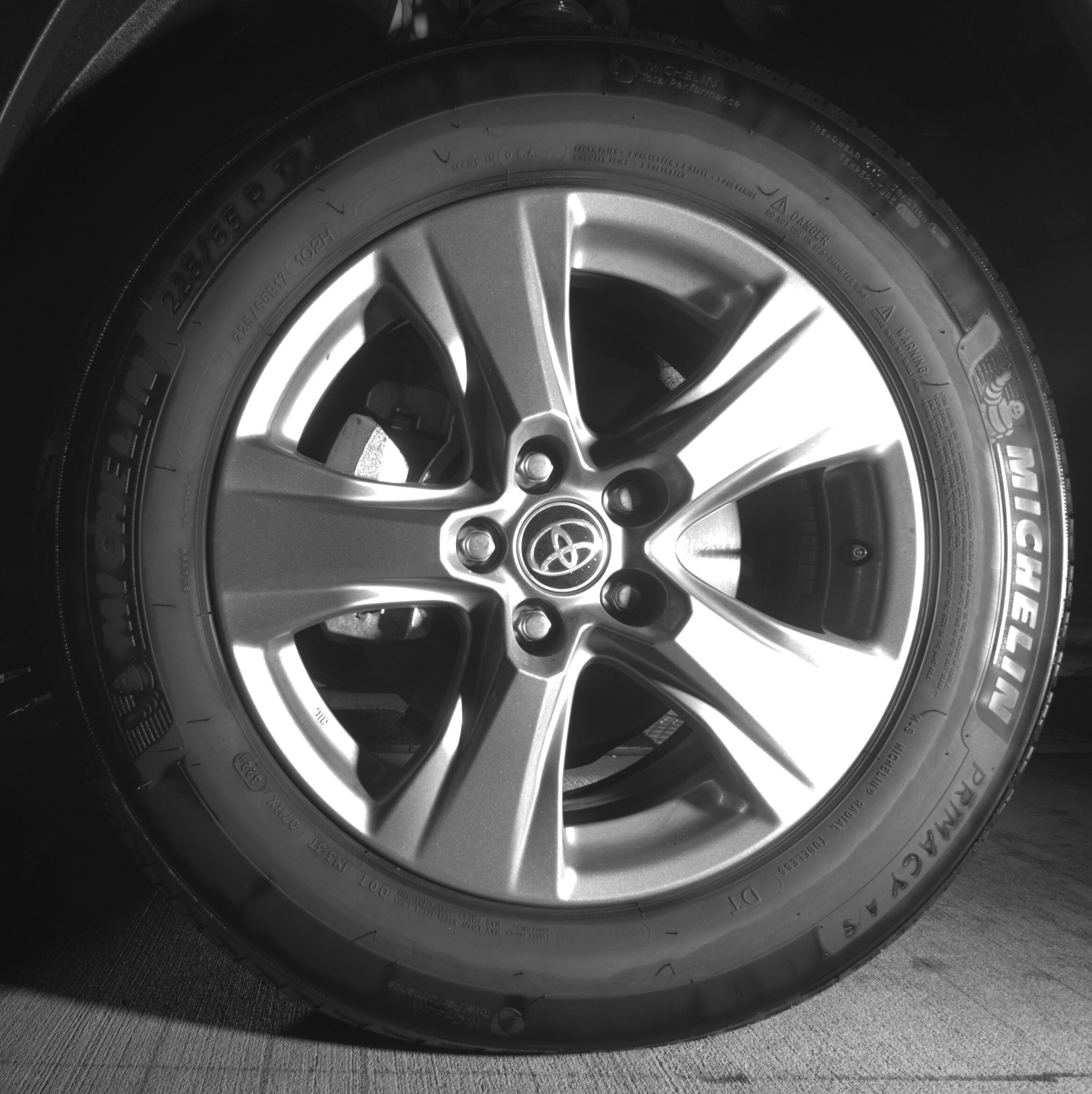 Thumbnail: 2025 Toyota RAV4 - 9