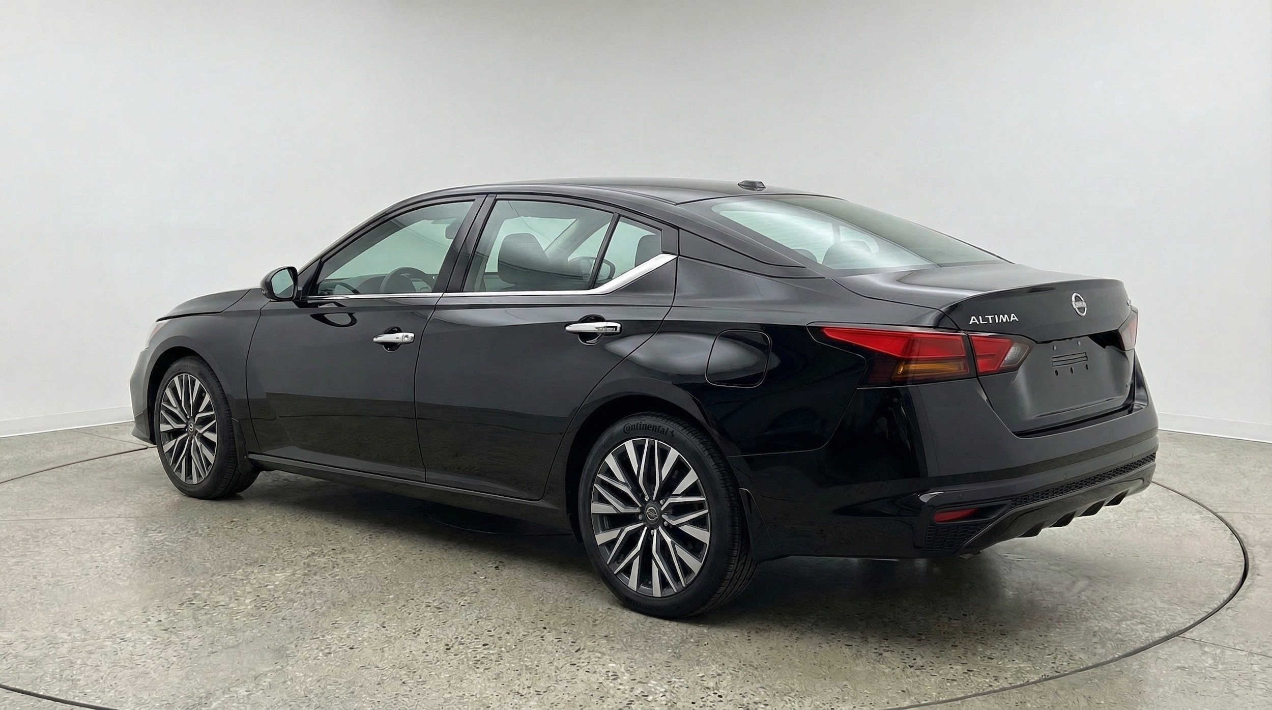 Thumbnail: 2025 Nissan Altima - 5