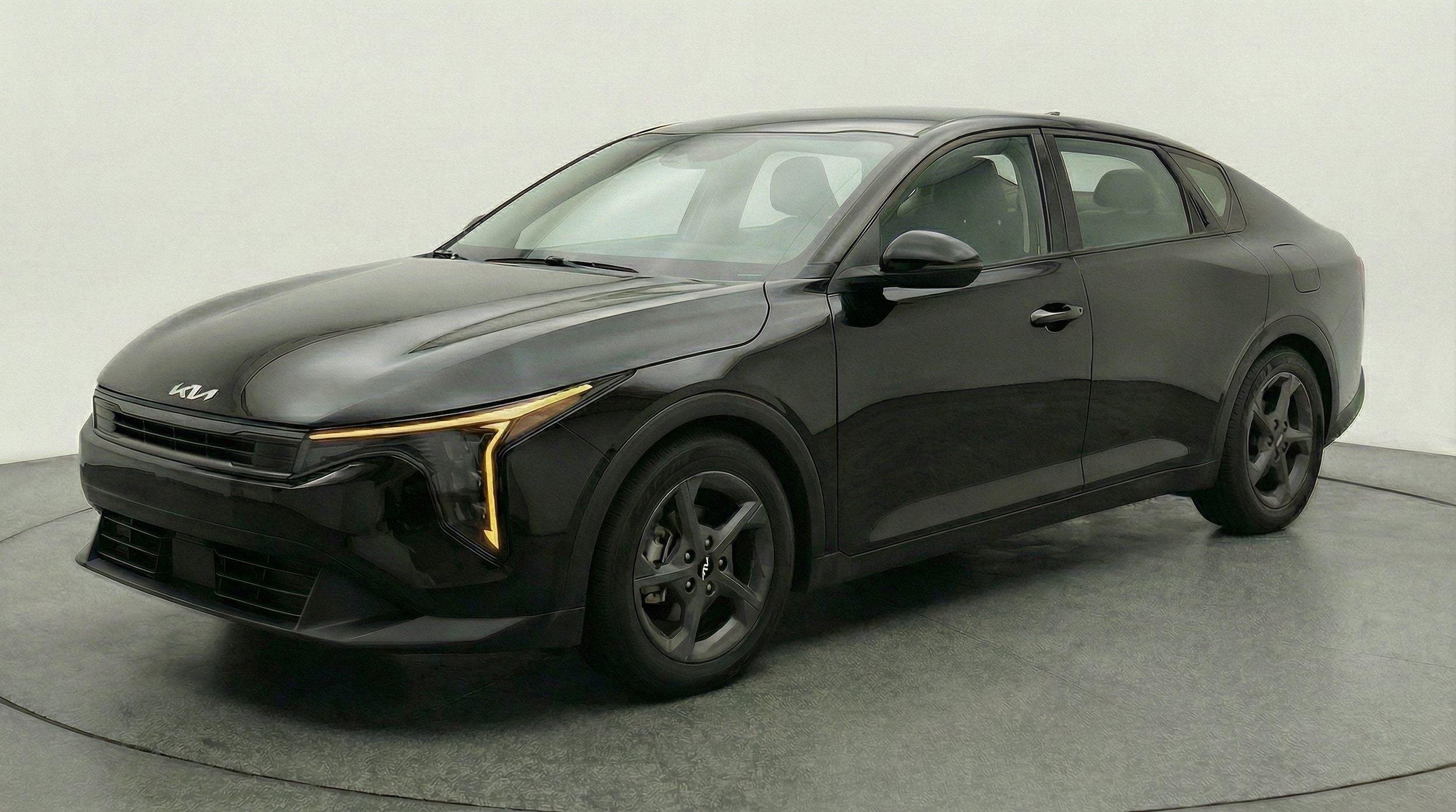 Thumbnail: 2025 Kia K4 - 3