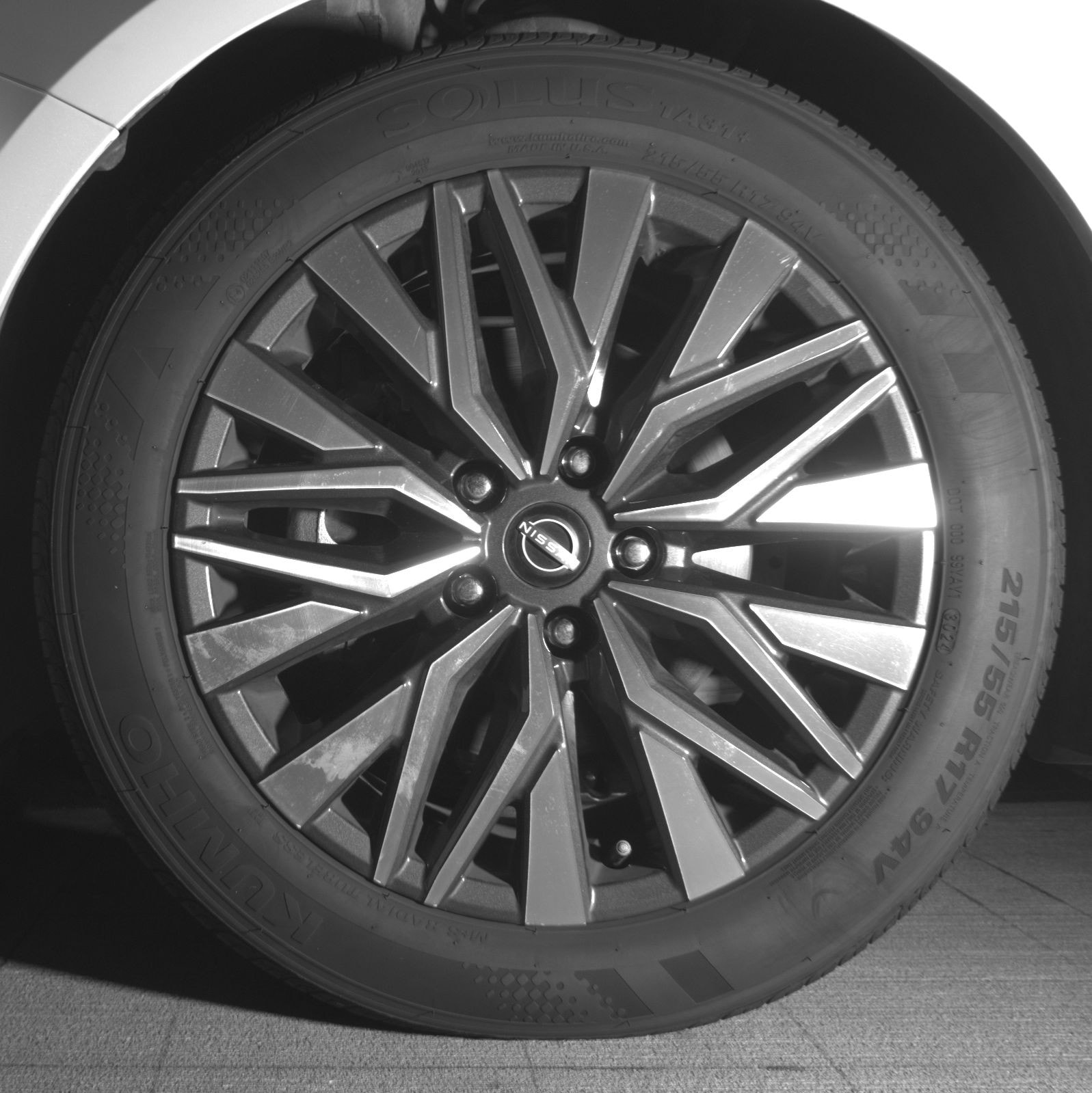 Thumbnail: 2025 Nissan Altima - 9