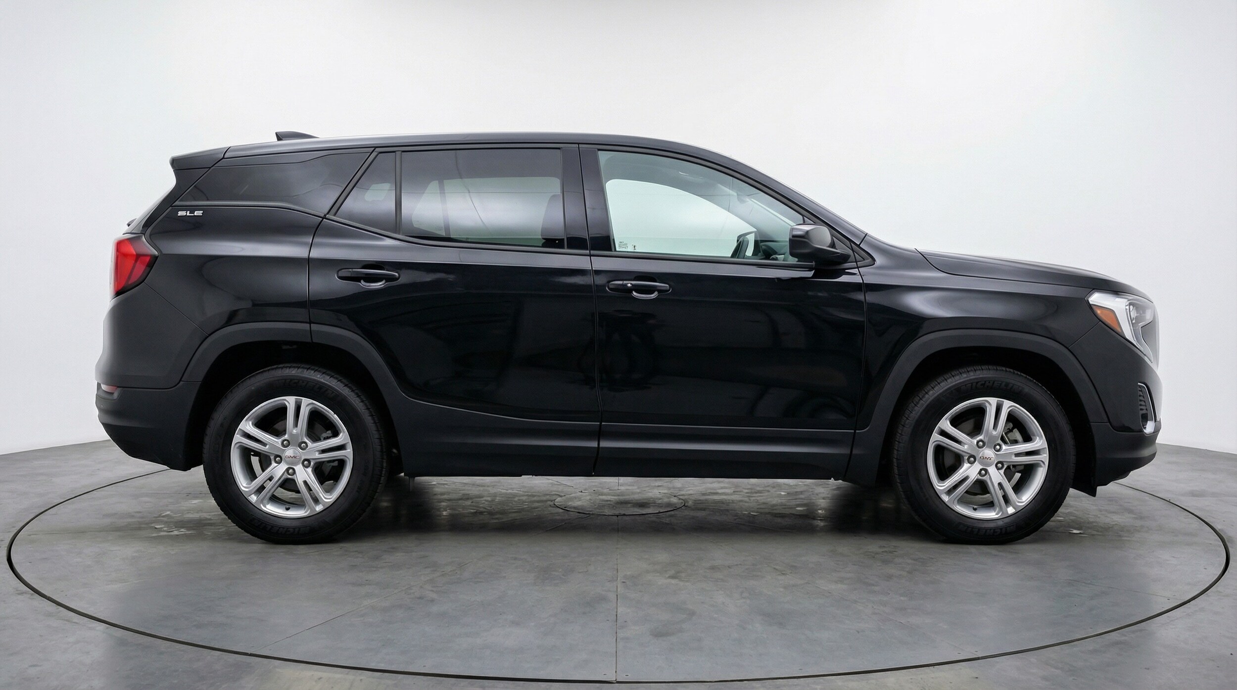 Thumbnail: 2024 GMC Terrain - 8