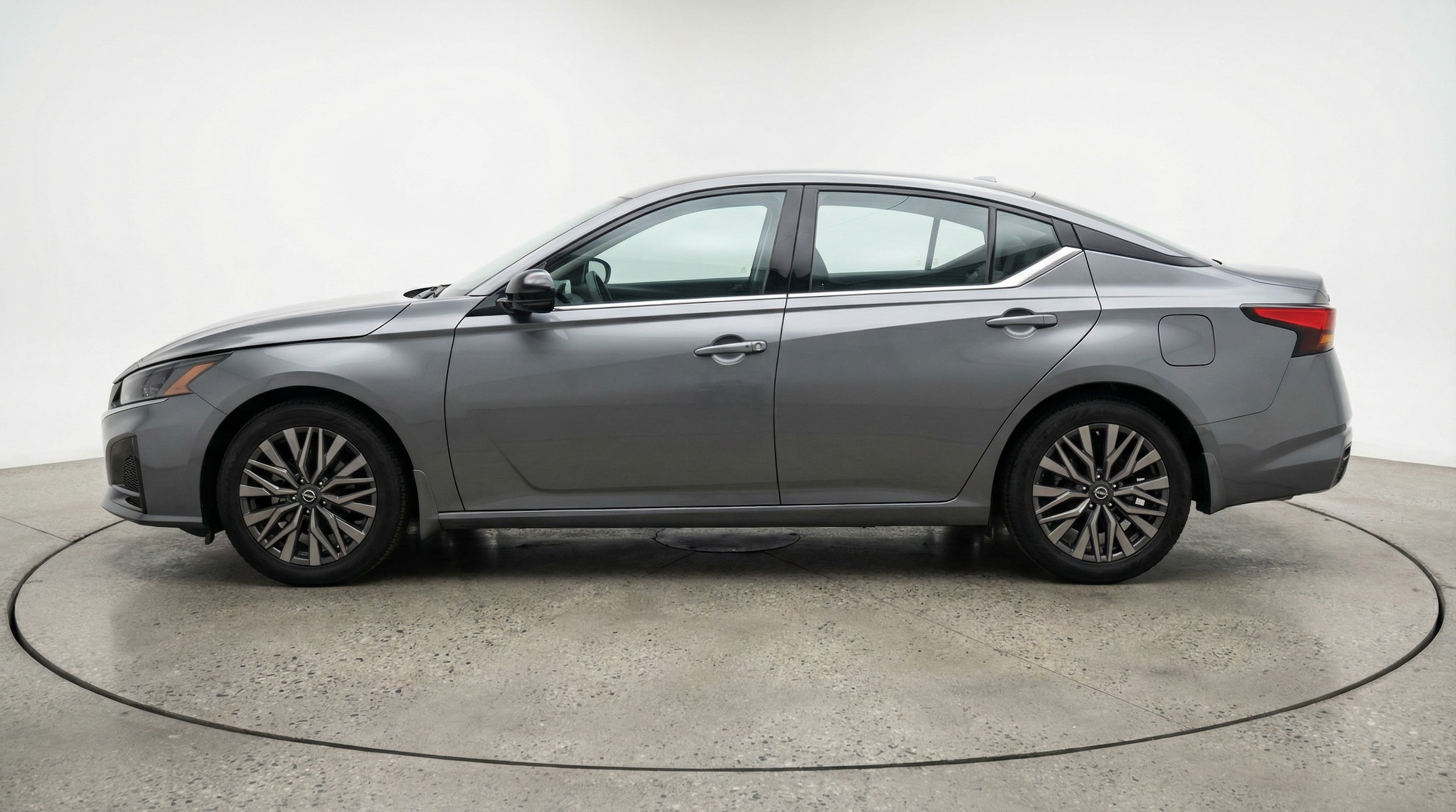 Thumbnail: 2025 Nissan Altima - 4