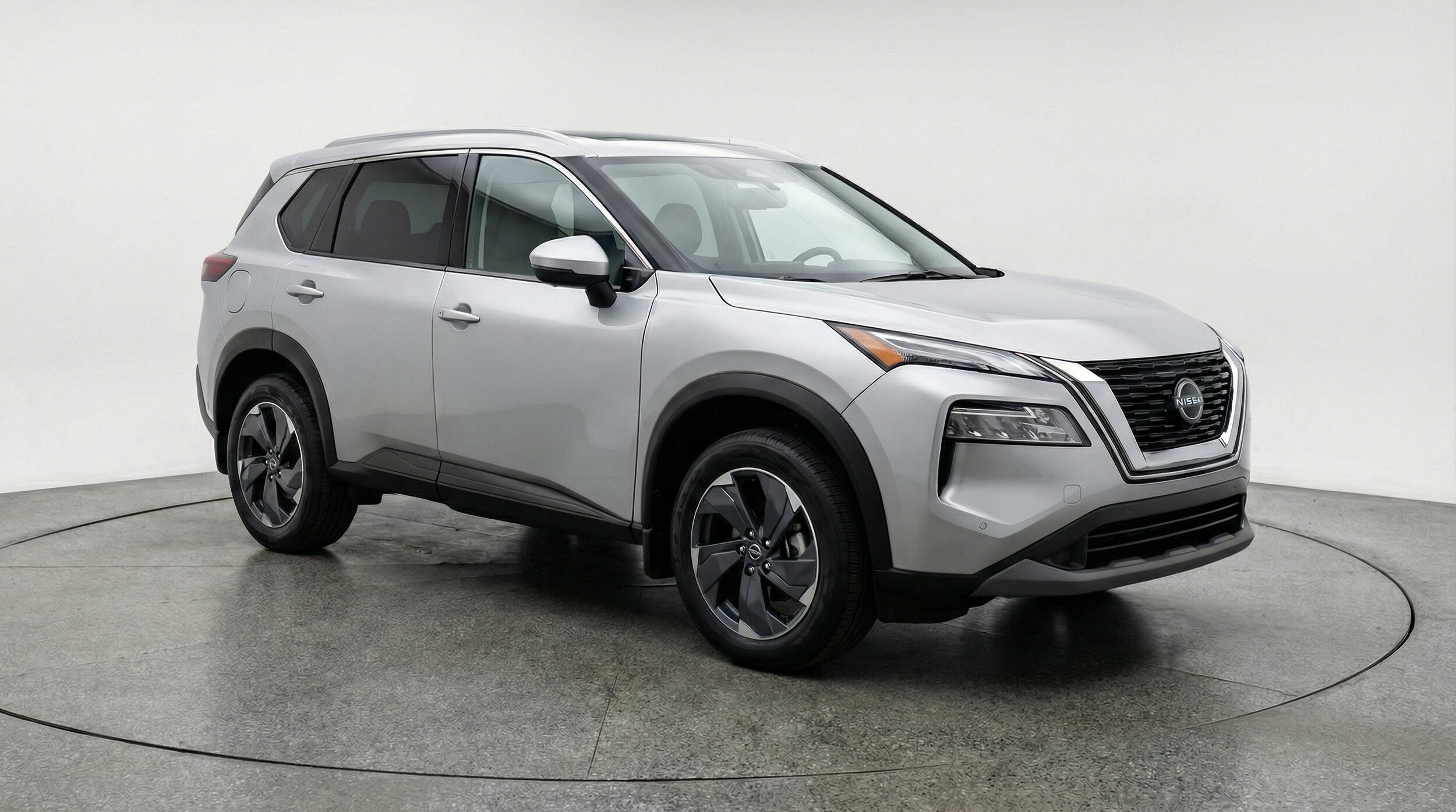 Thumbnail: 2025 Nissan Rogue - 1