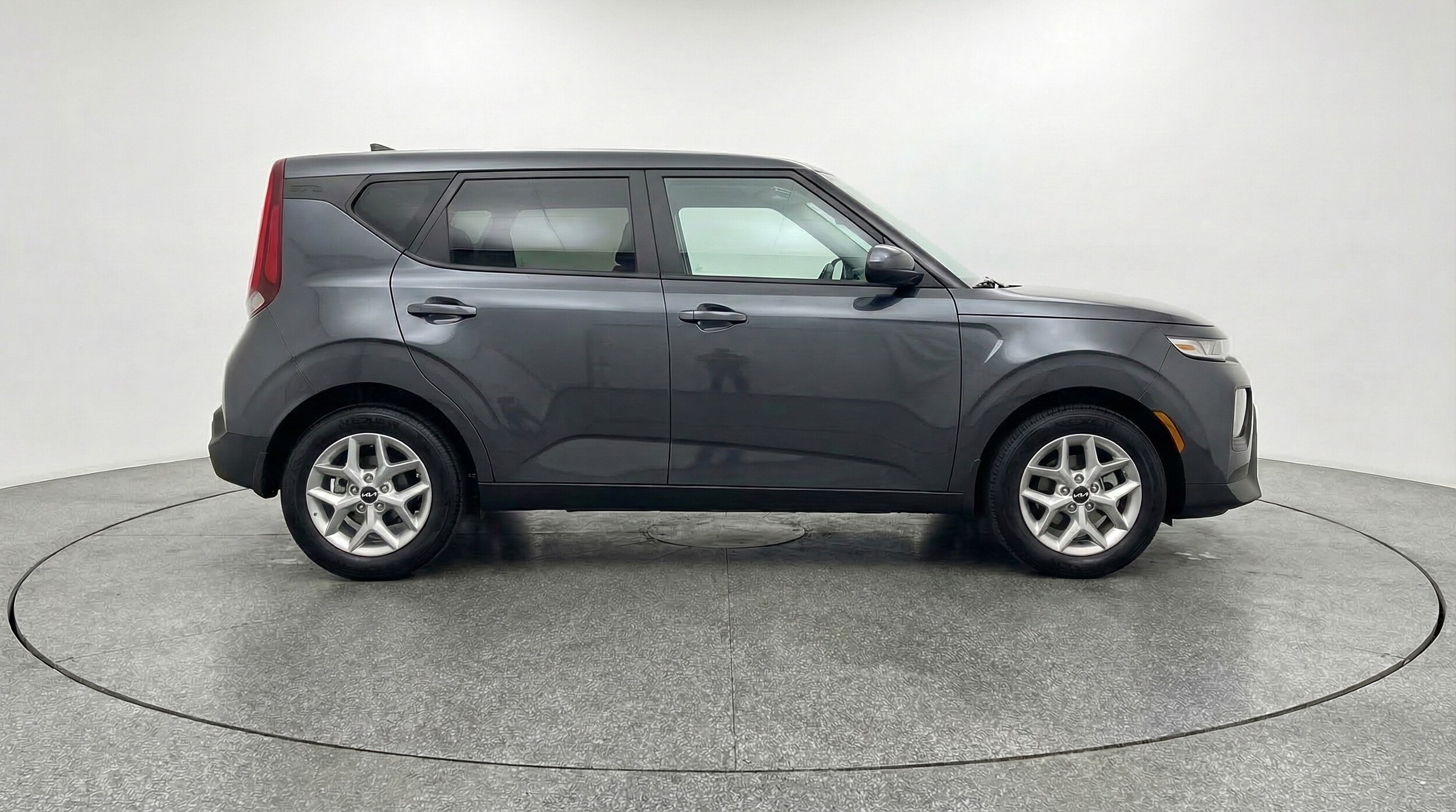 Thumbnail: 2025 Kia Soul - 8