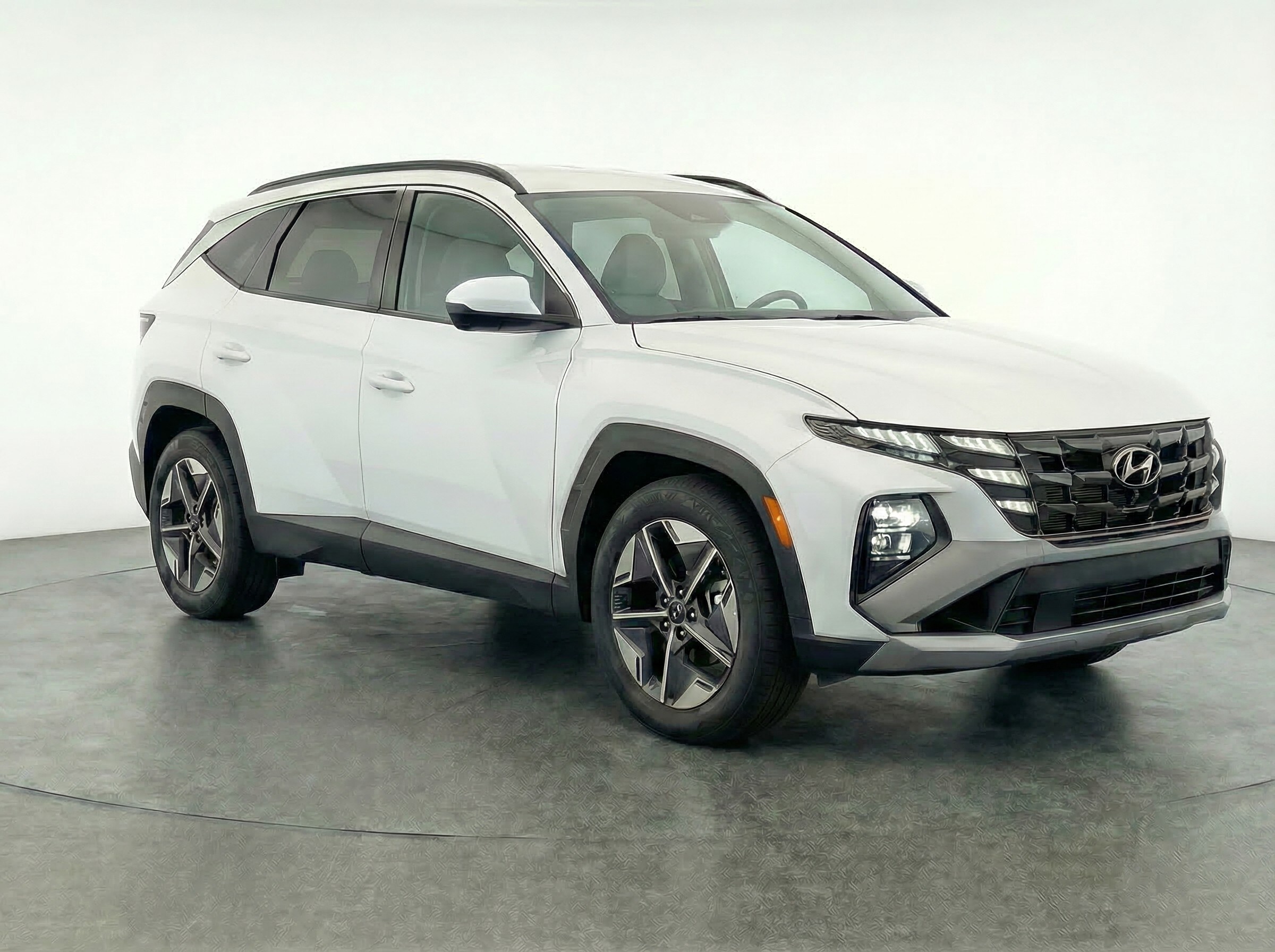 Thumbnail: 2025 Hyundai Tucson - 1