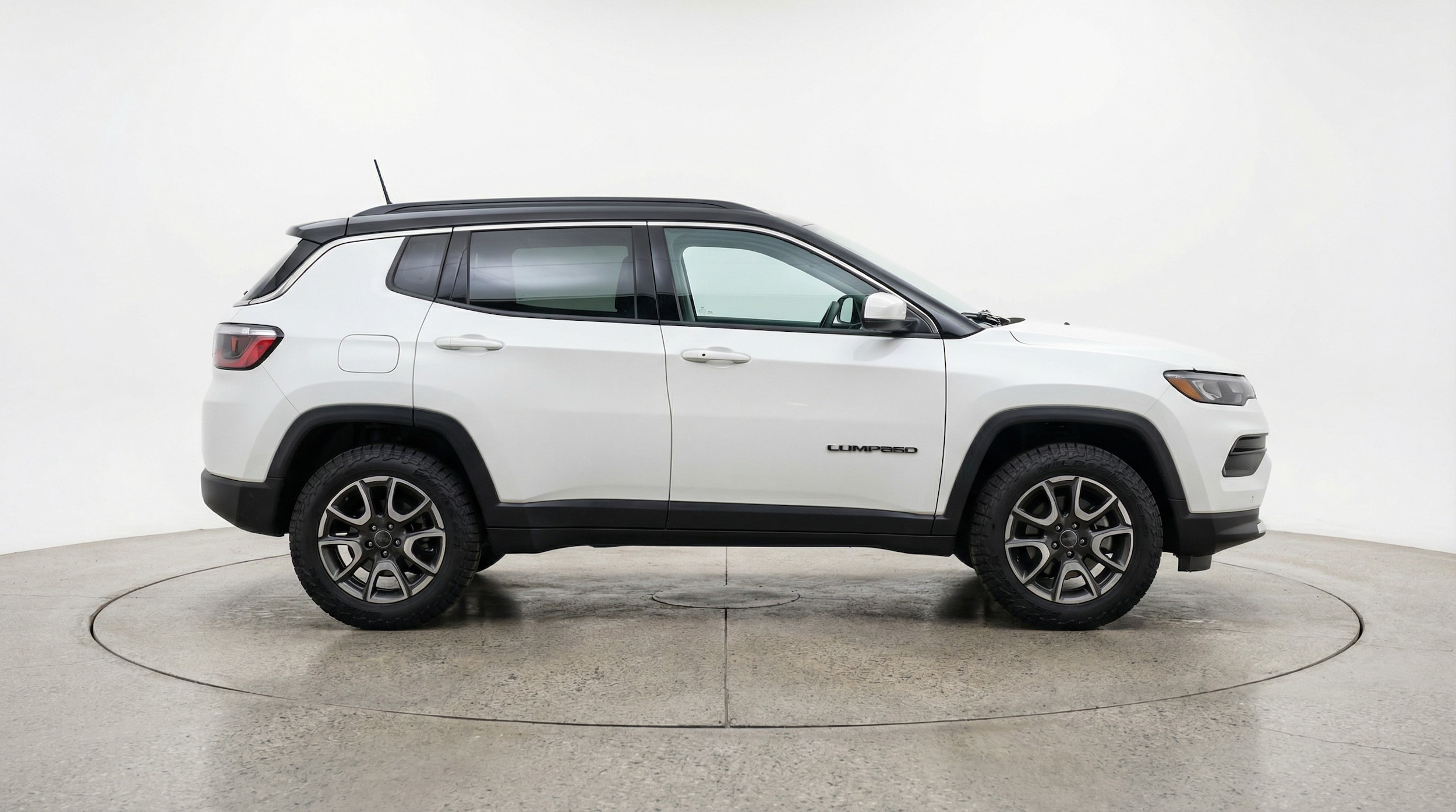 Thumbnail: 2025 Jeep Compass - 8