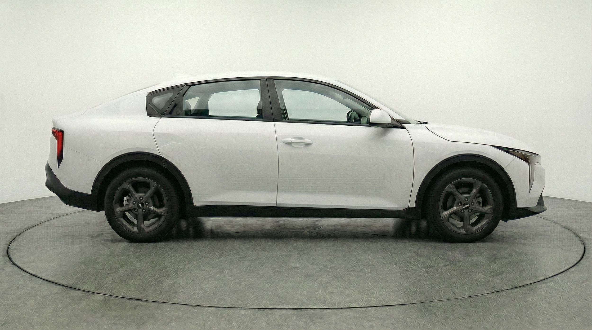 Thumbnail: 2025 Kia K4 - 8