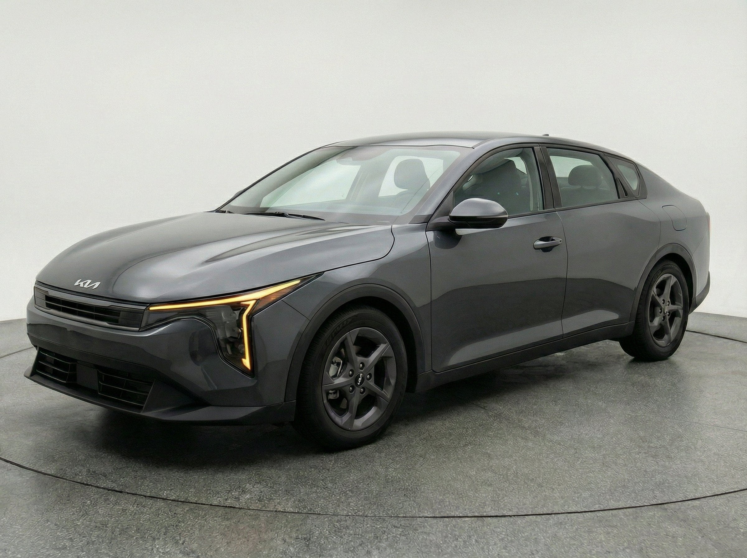 Thumbnail: 2025 Kia K4 - 3