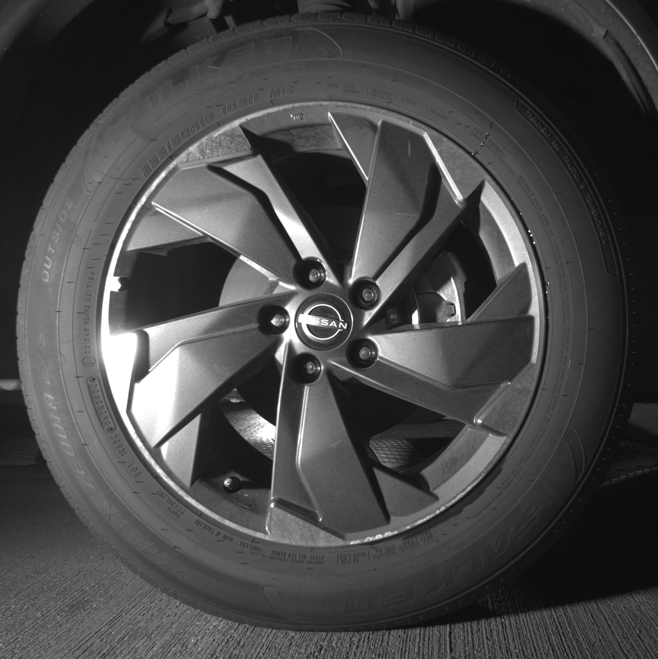 Thumbnail: 2025 Nissan Rogue - 10