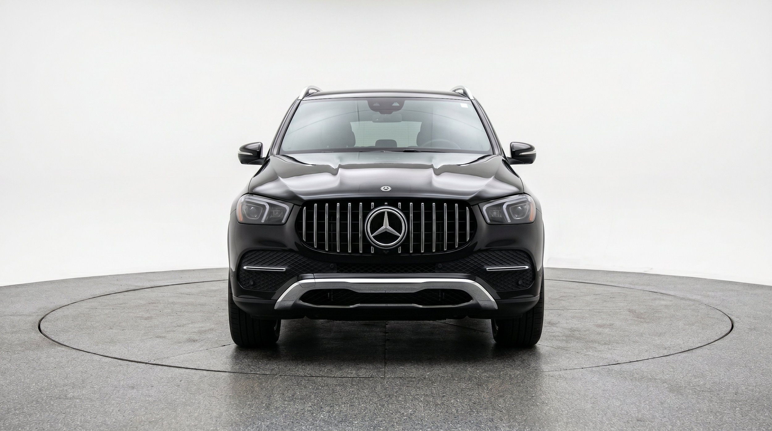 Thumbnail: 2026 Mercedes-Benz GLE - 2