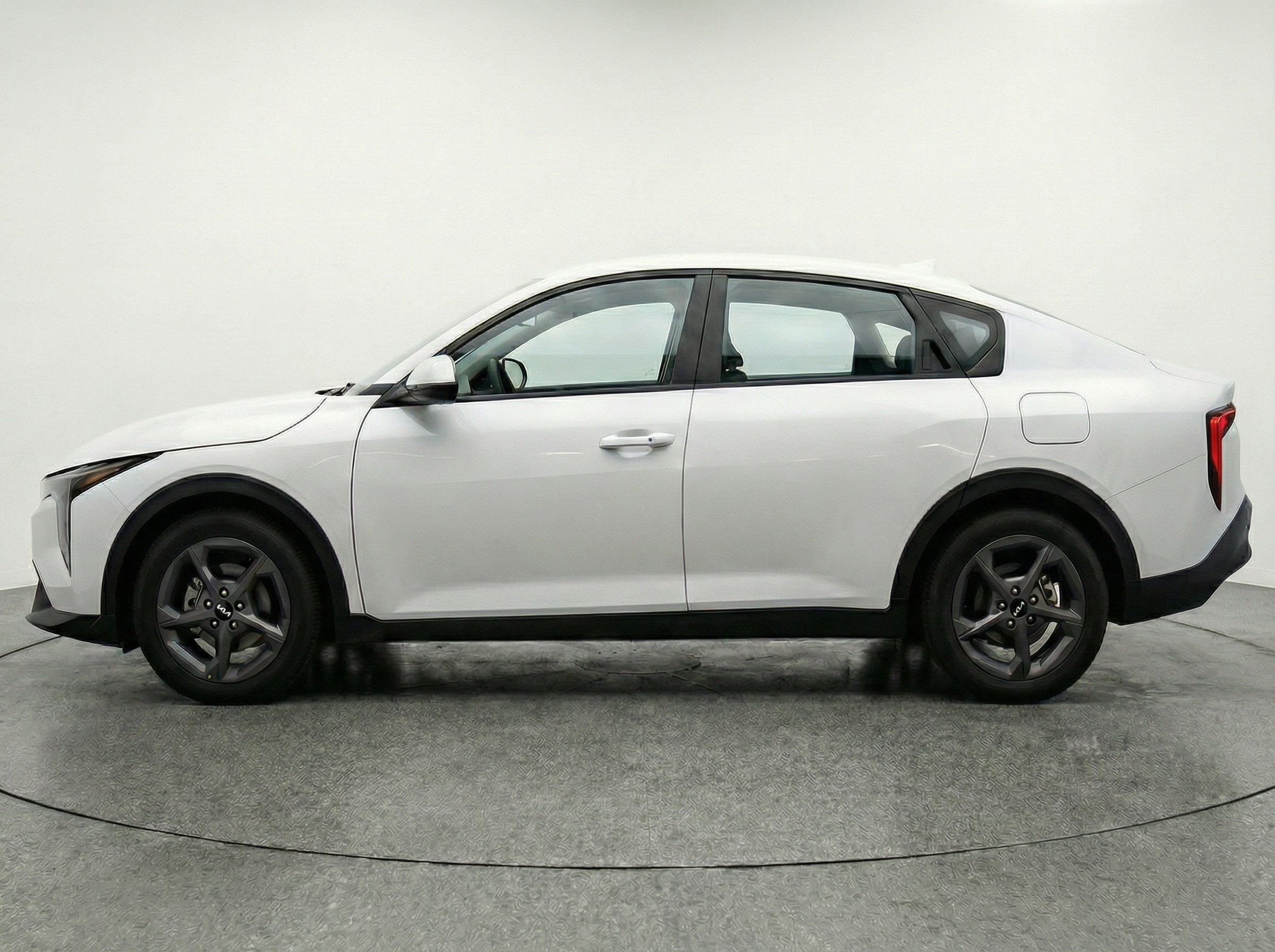 Thumbnail: 2025 Kia K4 - 5