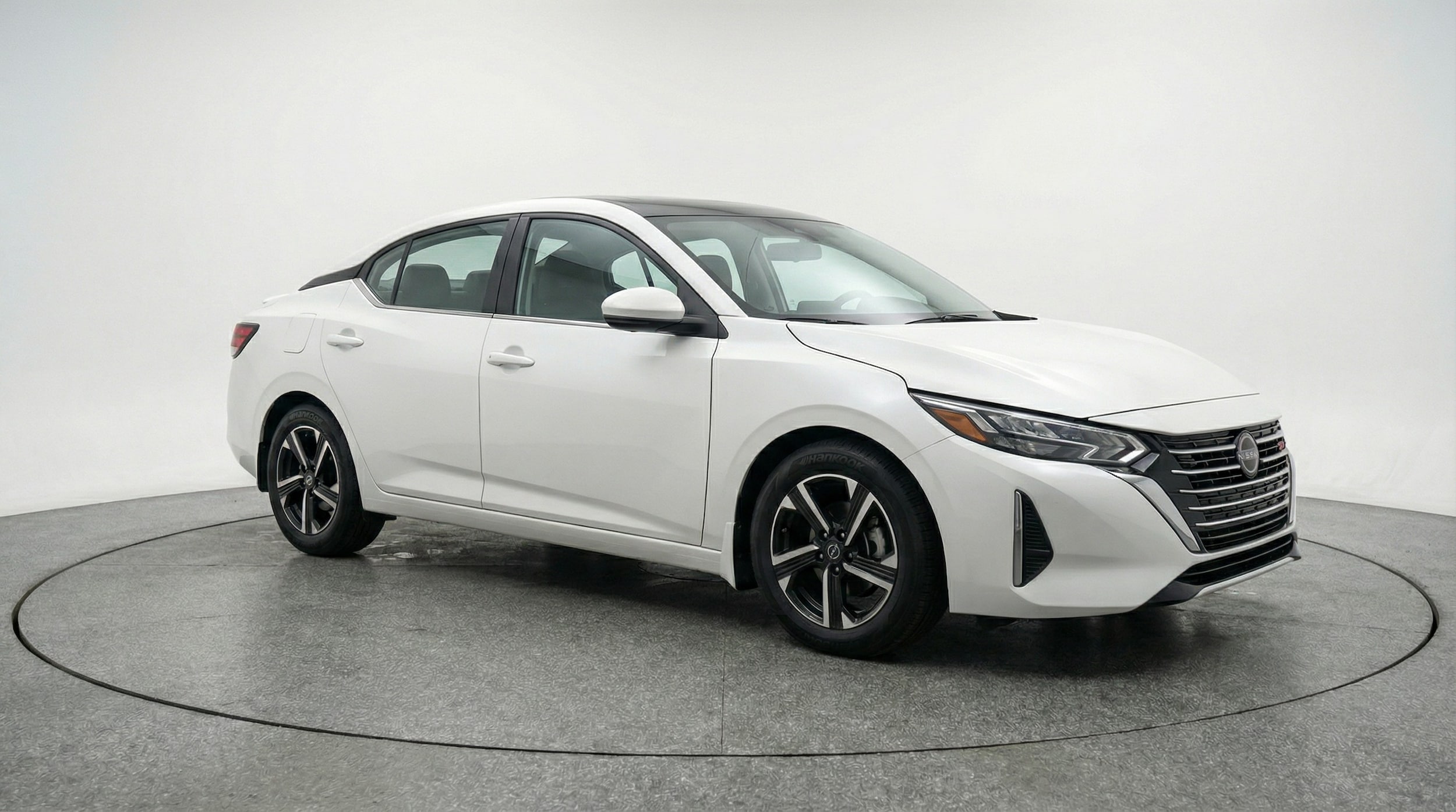 Thumbnail: 2025 Nissan Sentra - 1