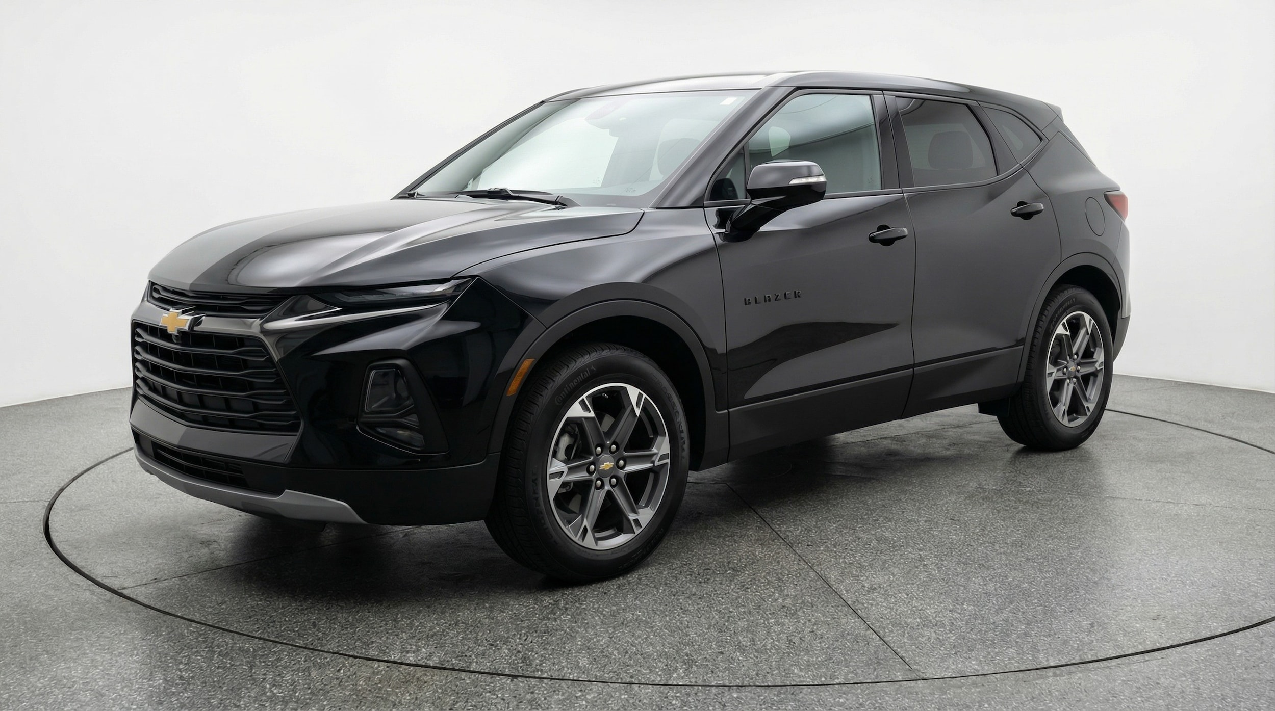 Thumbnail: 2025 Chevrolet Blazer - 3