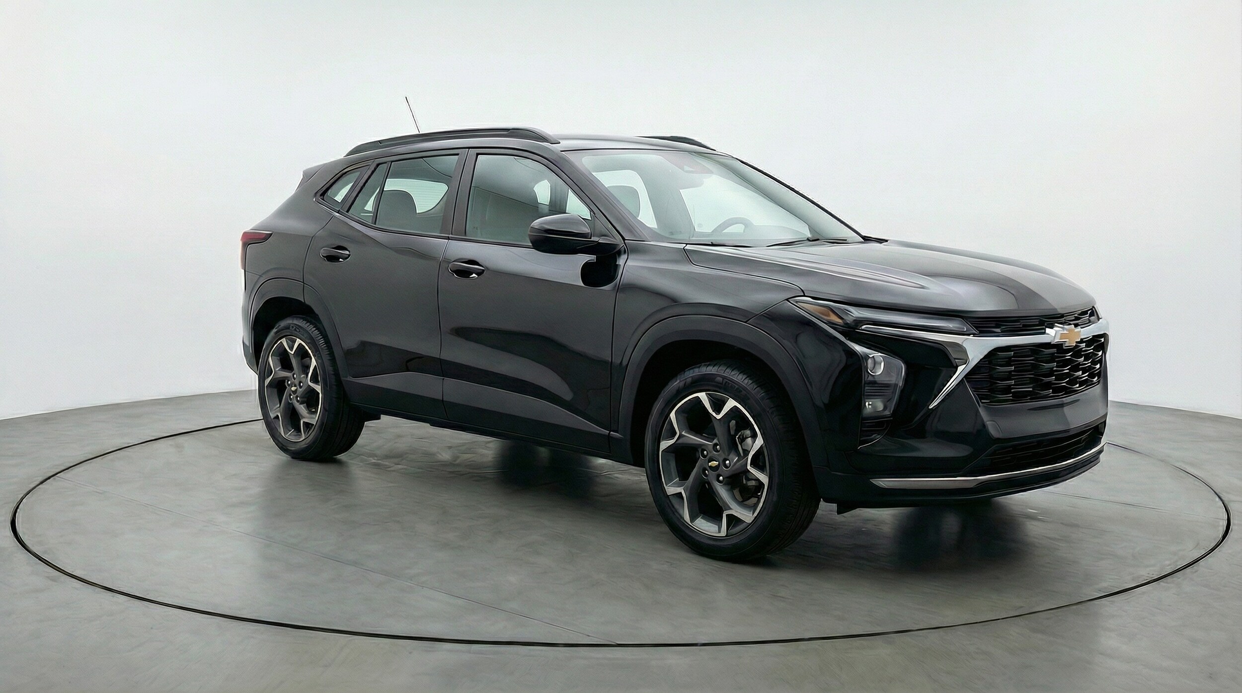 Thumbnail: 2025 Chevrolet Trax - 1