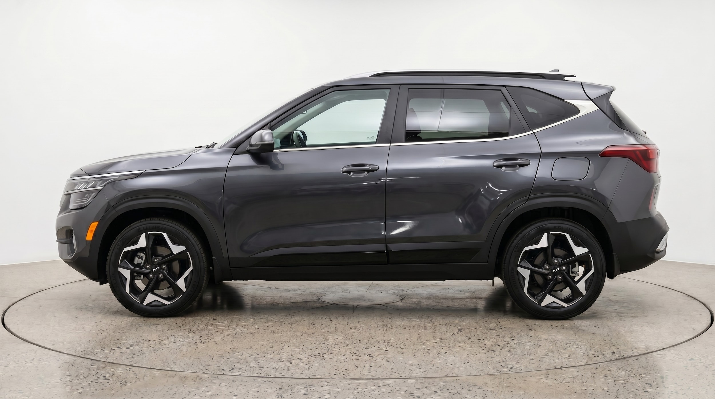 Thumbnail: 2025 Kia Seltos - 4