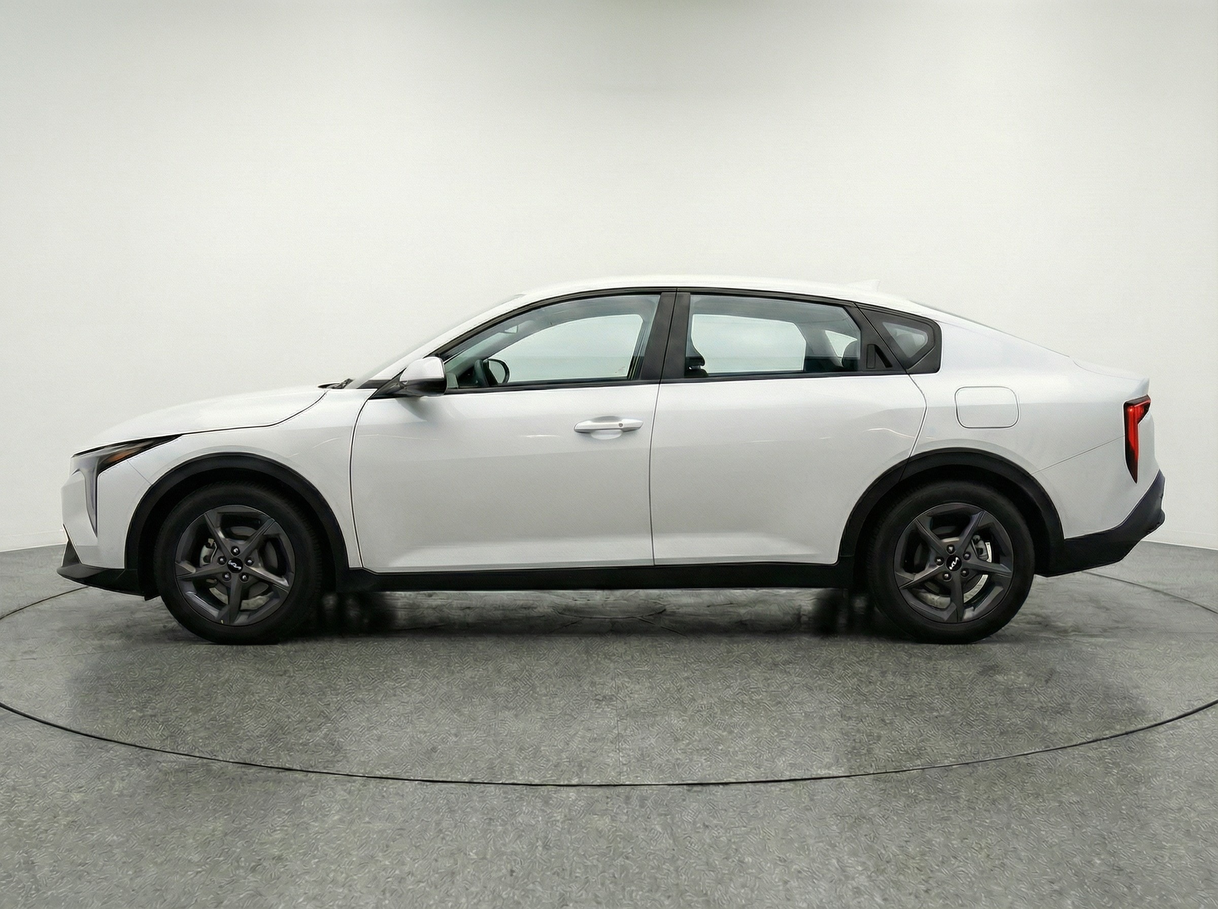 Thumbnail: 2025 Kia K4 - 4