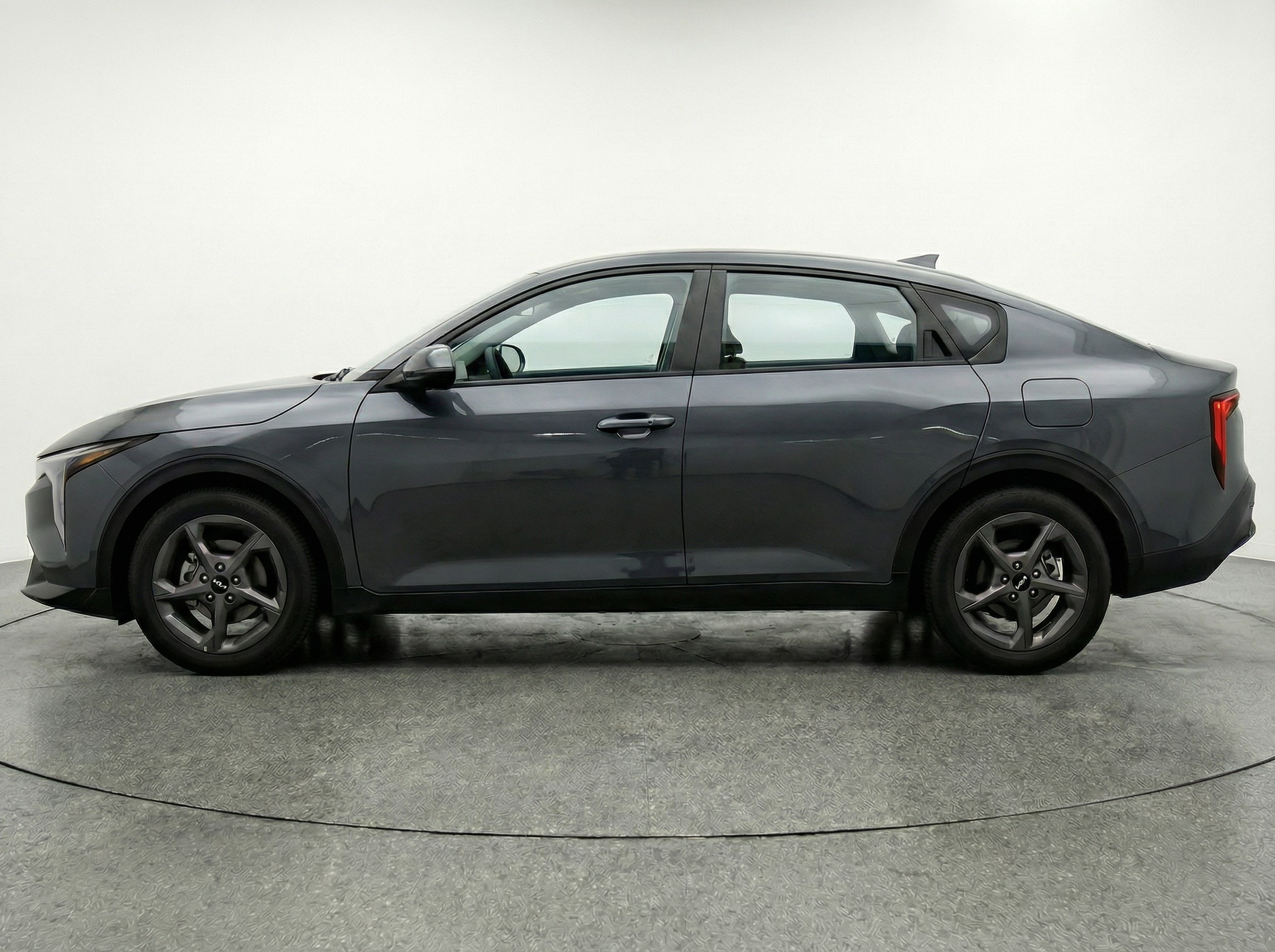 Thumbnail: 2025 Kia K4 - 4