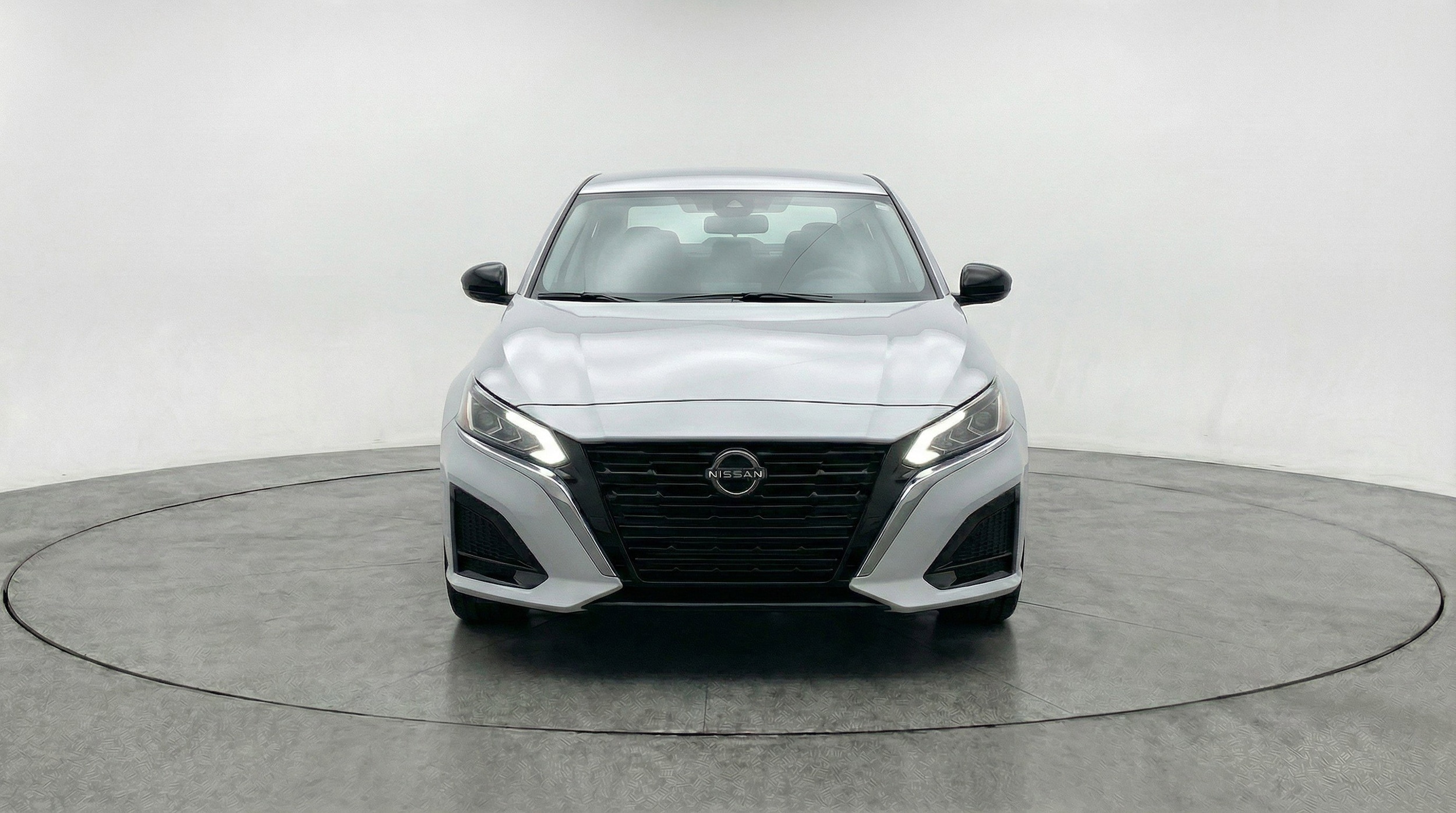 Thumbnail: 2025 Nissan Altima - 2