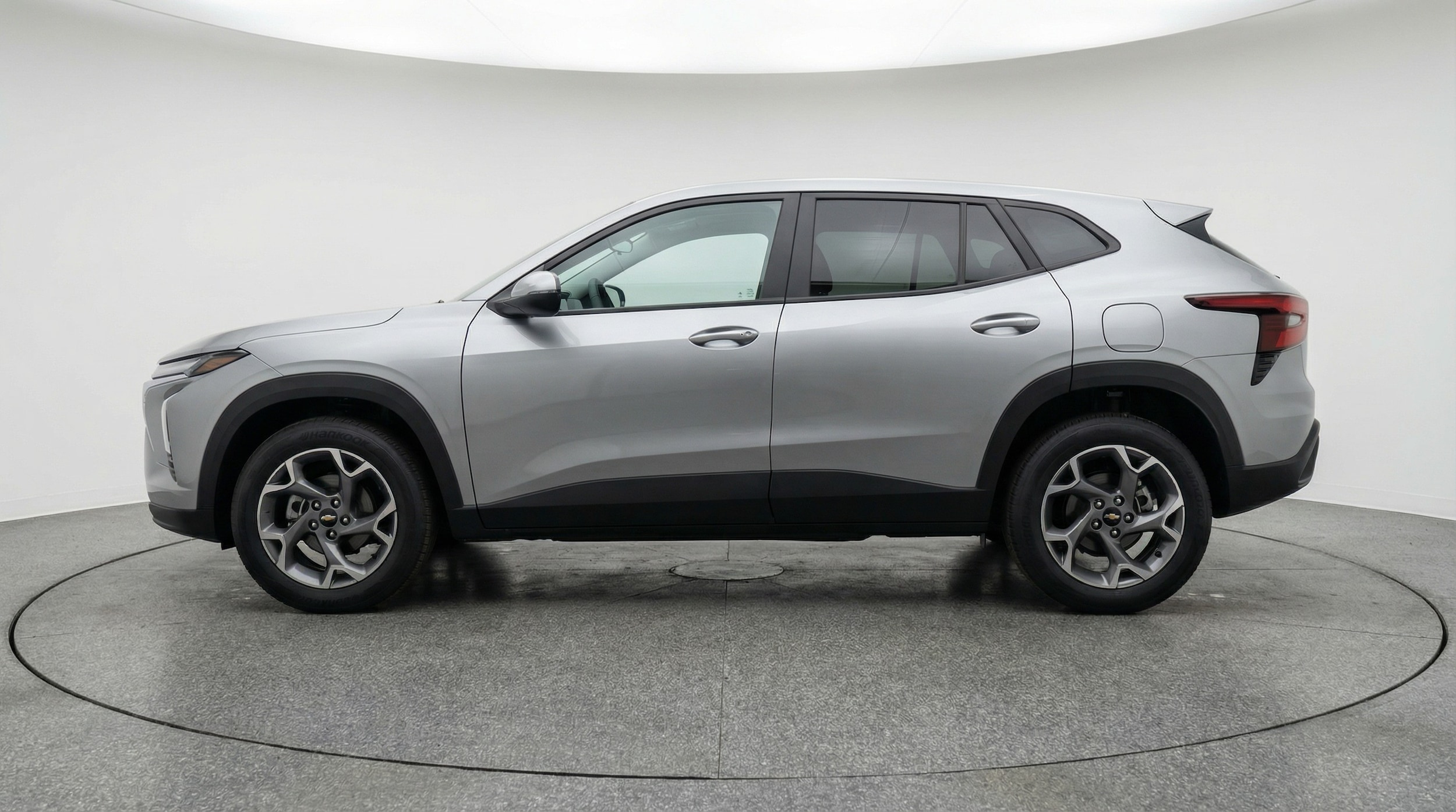 Thumbnail: 2025 Chevrolet Trax - 4